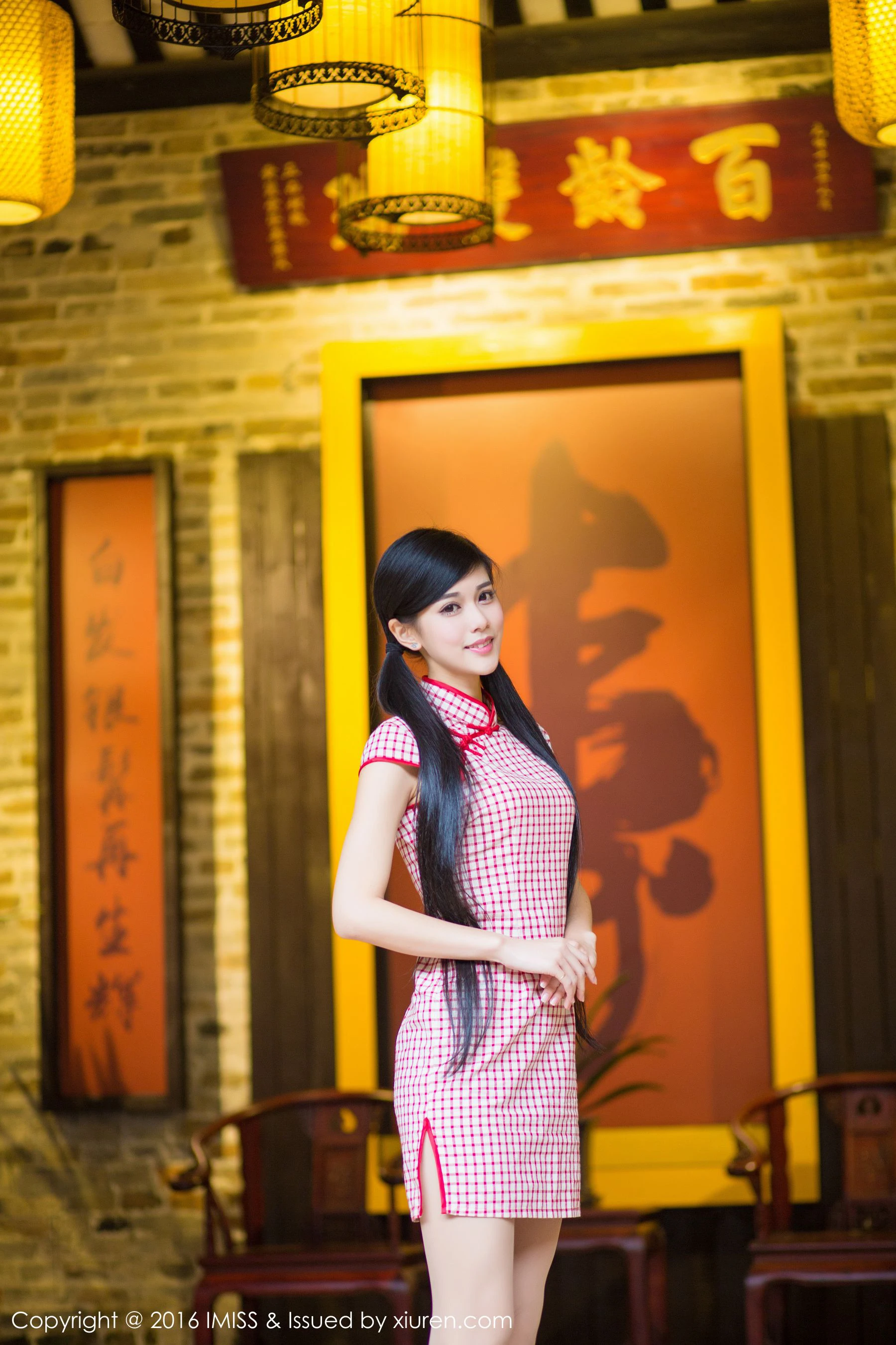 图片[4]-王曼妮、谭小雅《古典旗袍系列》爱蜜社IMiss Vol.070-COS写真在线网