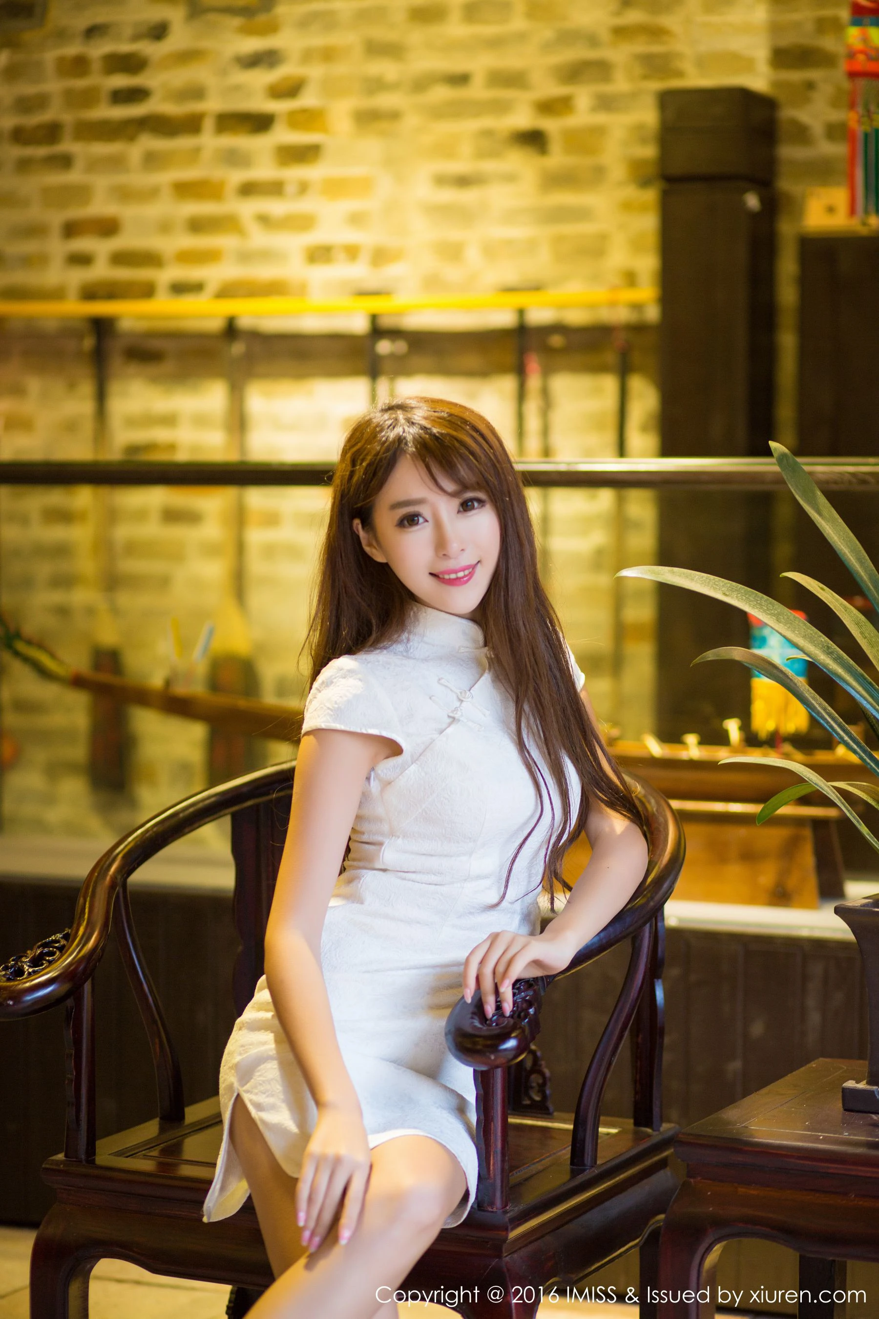 图片[3]-王曼妮、谭小雅《古典旗袍系列》爱蜜社IMiss Vol.070-COS写真在线网