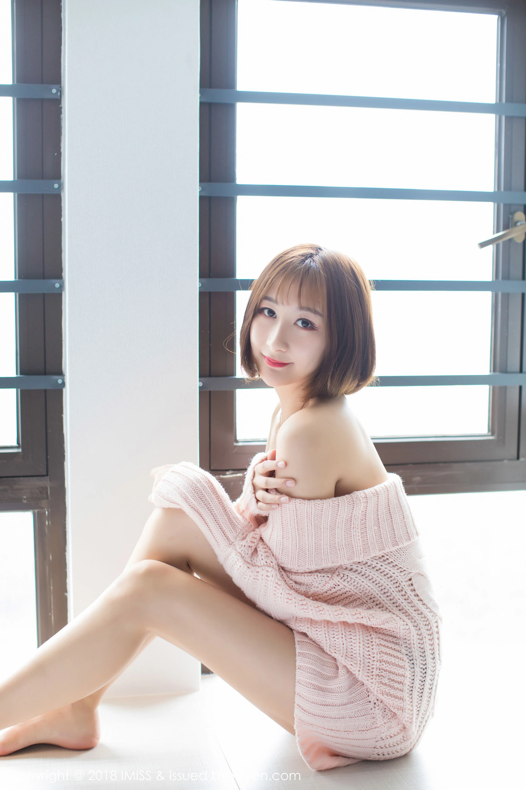 图片[3]-九尾Ivy-《性感极致的丝袜美腿诱惑》 爱蜜社IMiss Vol.240-COS写真在线网
