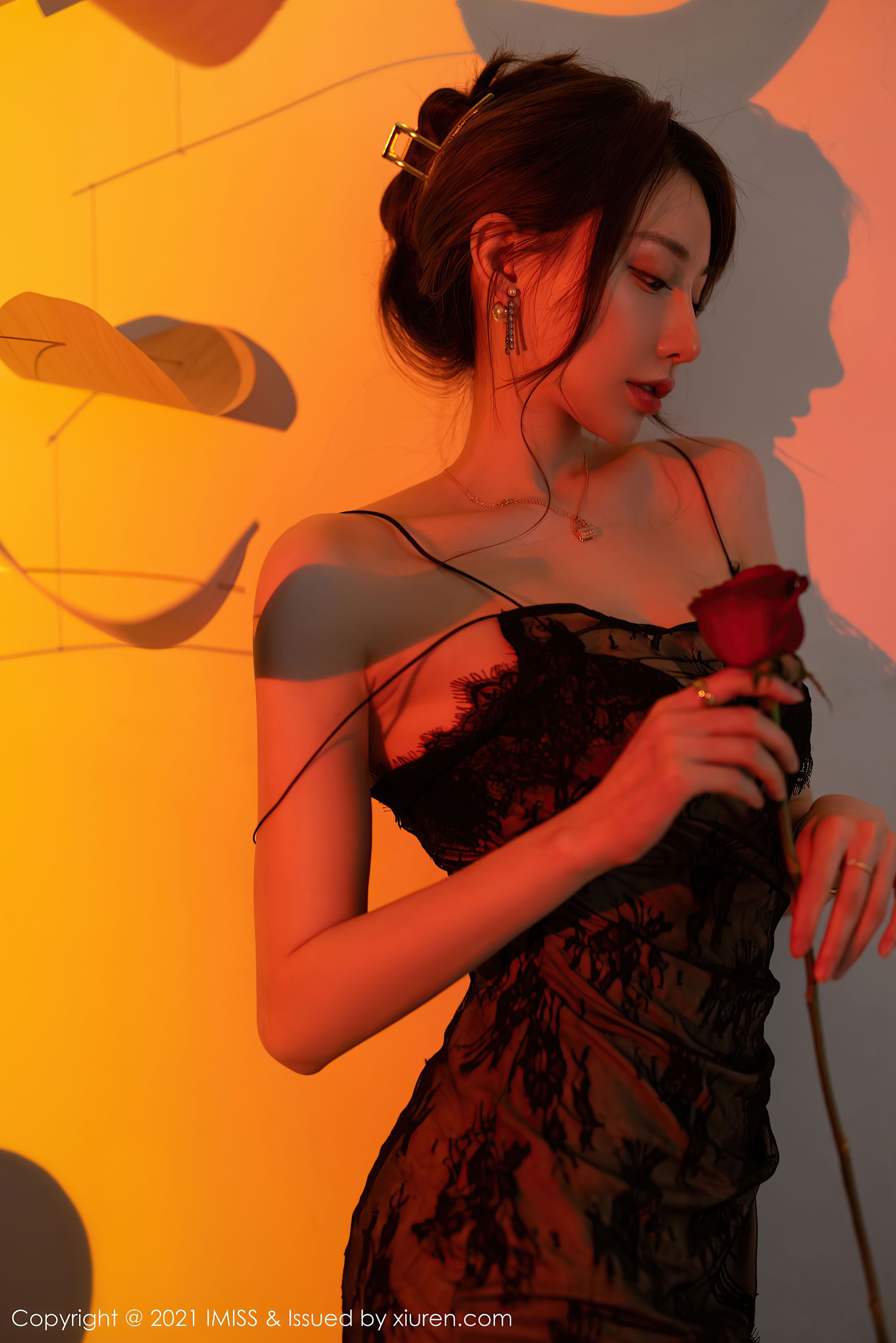 图片[2]-爱蜜社IMiss Vol.621 Lynn刘奕宁-COS写真在线网