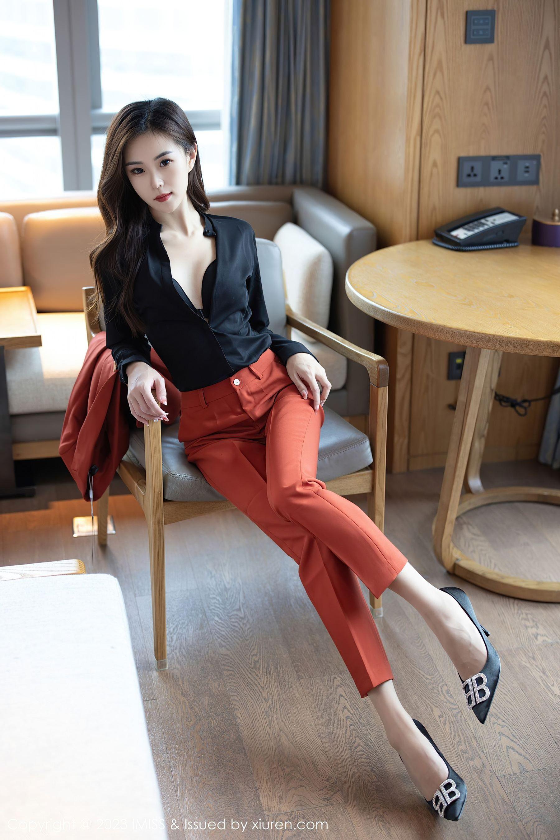图片[3]-爱蜜社 VOL.717 杨紫嫣candy 制服美腿-COS写真在线网