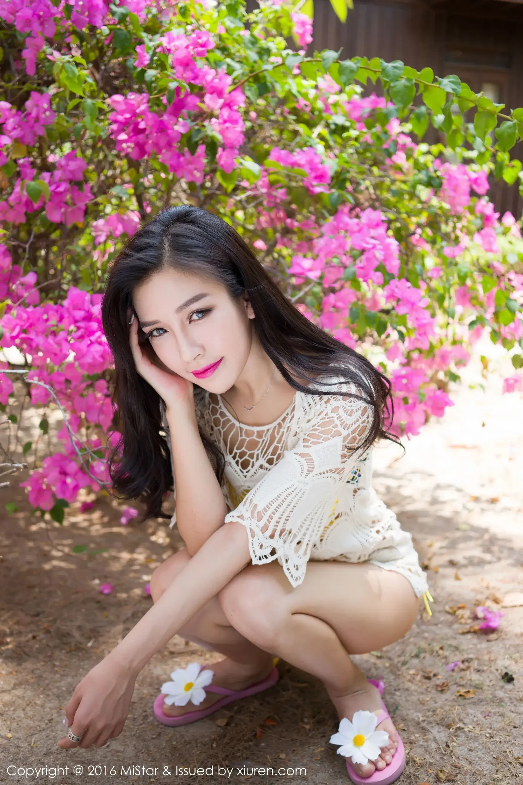 图片[2]-戴小唯《翘臀比基尼+清新小短裙》 魅妍社 Vol.138-COS写真在线网