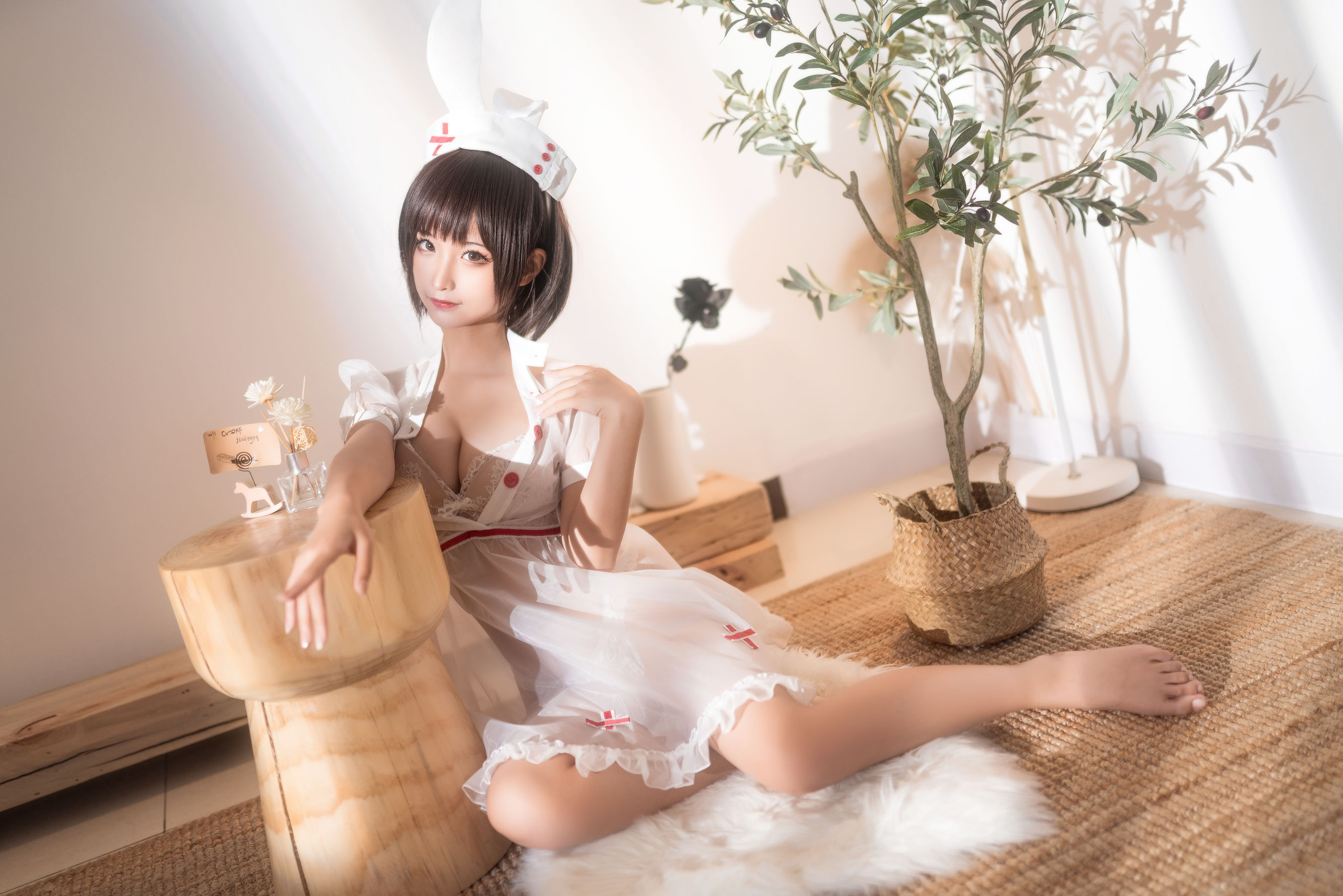 动漫博主蠢沫沫 – 透明护士 [60P] - 秀人网免费无水印在线套图写真