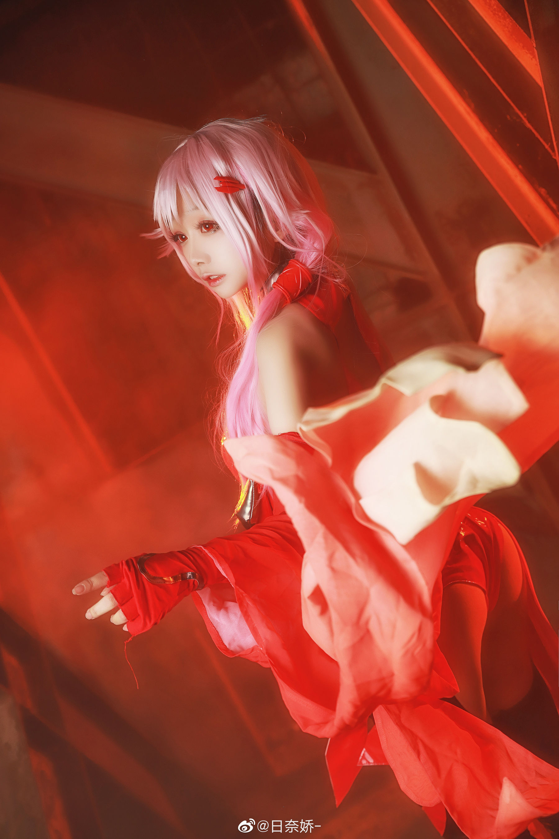 日奈娇 – 楪祈 罪恶王冠 [10P] - 秀人网免费无水印在线套图写真