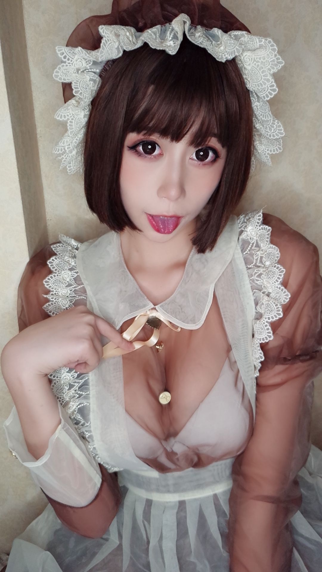 萌妹奈汐酱nice 女仆自撮り [41P] - 秀人网免费无水印在线套图写真