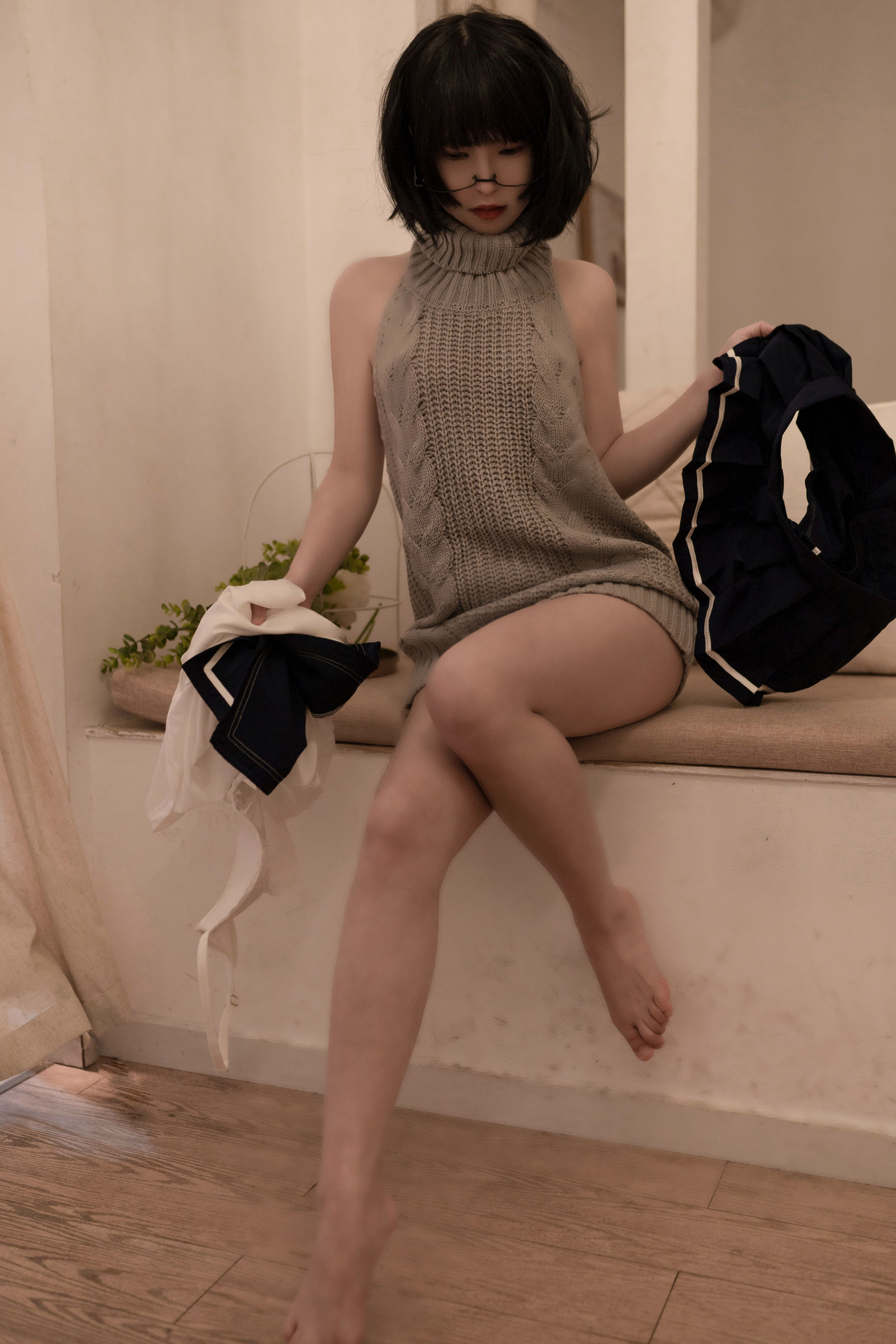 美少女晕崽 – 维修洗衣机 [44P] - 秀人网免费无水印在线套图写真