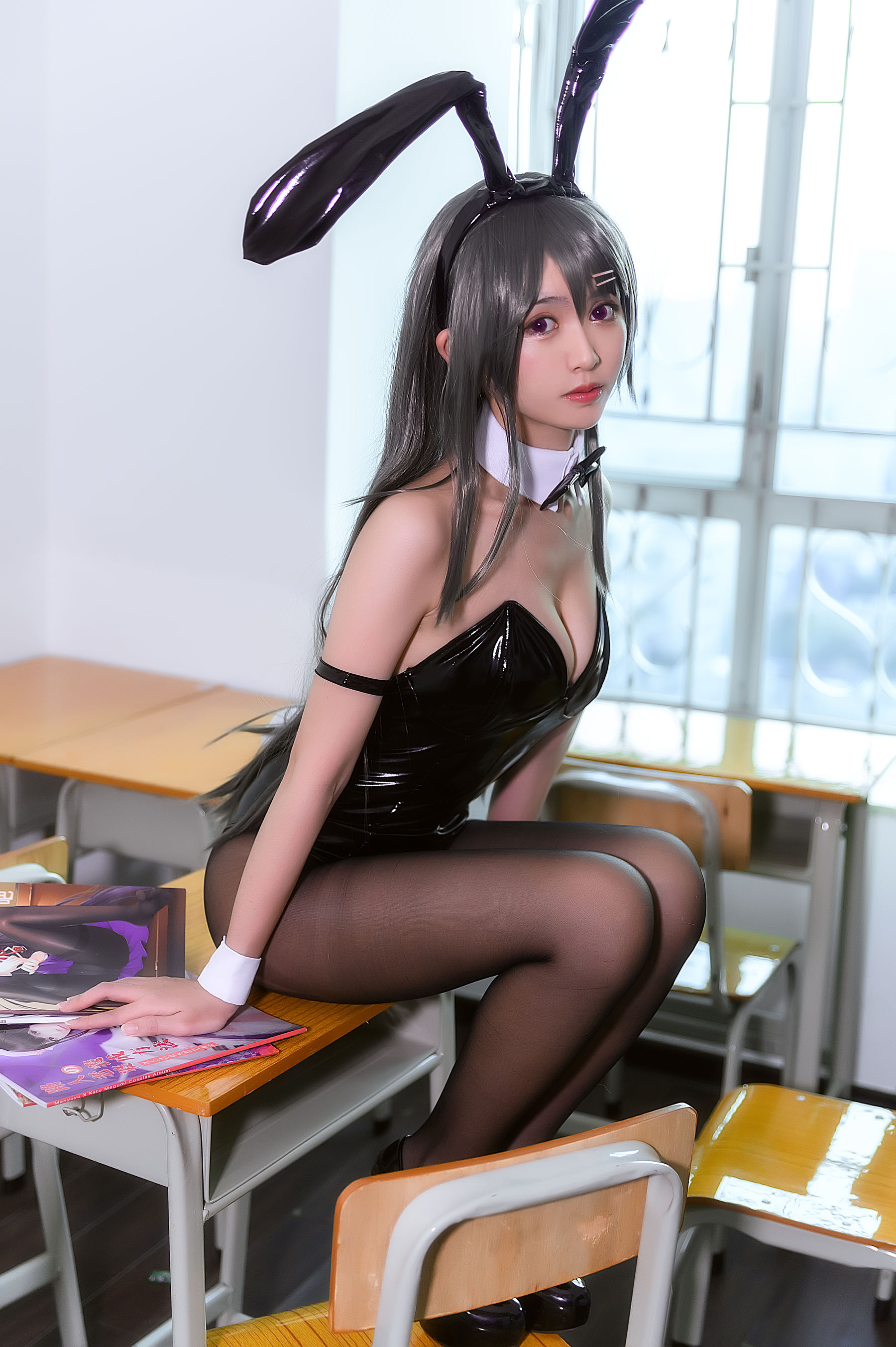 超人气Coser鳗鱼霏儿 猪头学姐 [10P] - 秀人网免费无水印在线套图写真