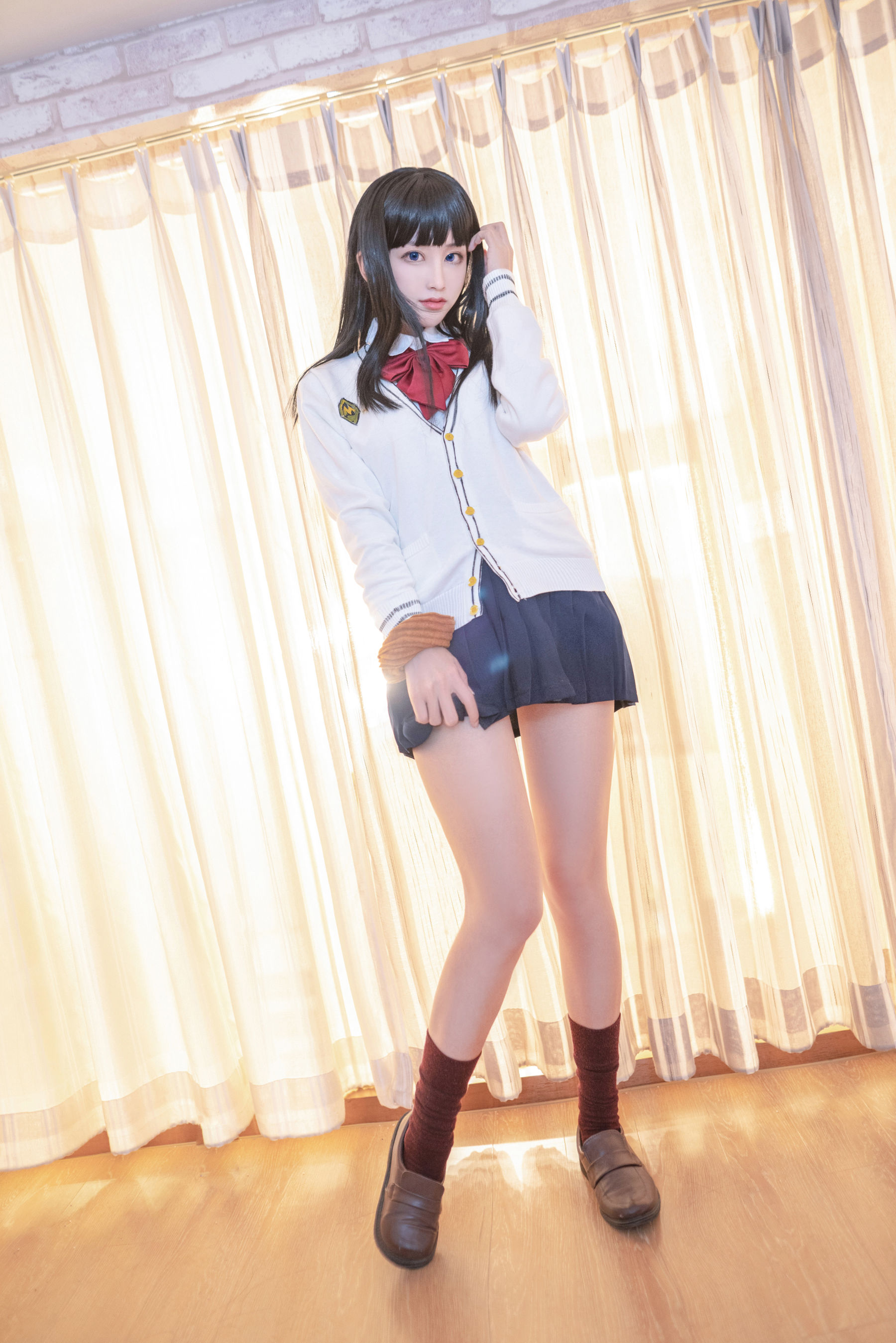 AAAyu阿玉 – 宝多六花 [16P] - 秀人网免费无水印在线套图写真