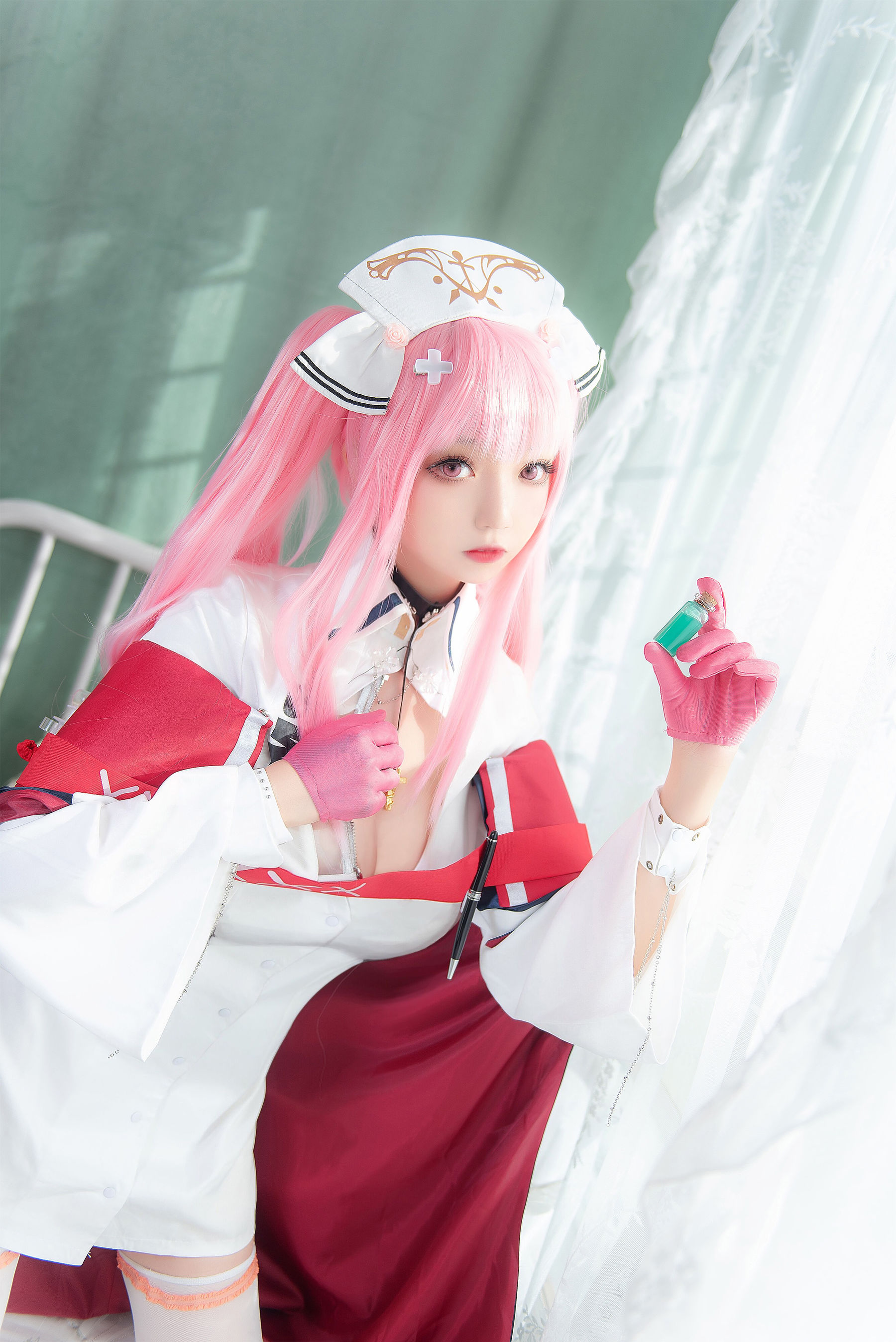 小野寺地瓜 – 英仙座护士 [12P] - 秀人网免费无水印在线套图写真