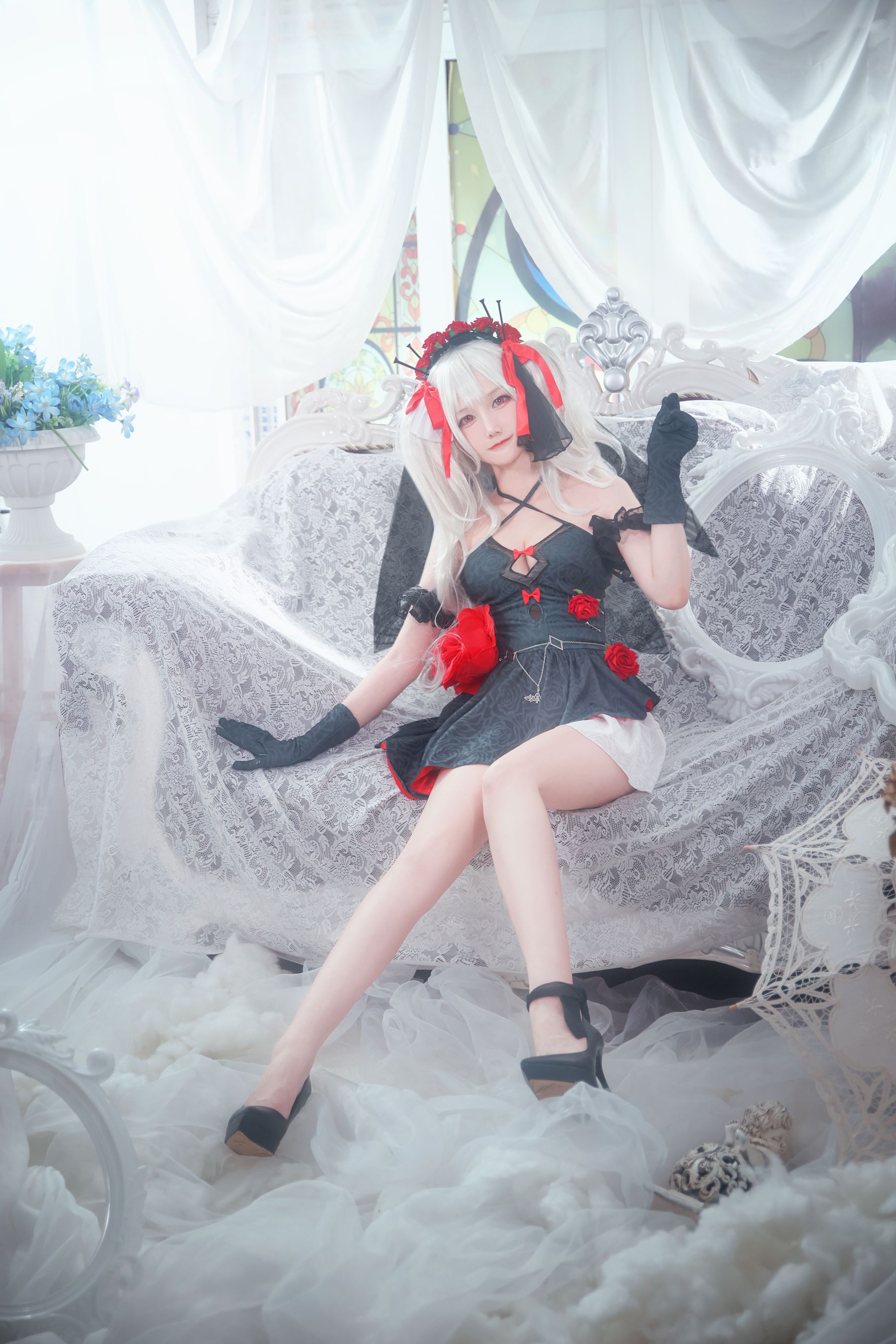 COS妹子仙九Airi – 吸血鬼誓约 [22P] - 秀人网免费无水印在线套图写真