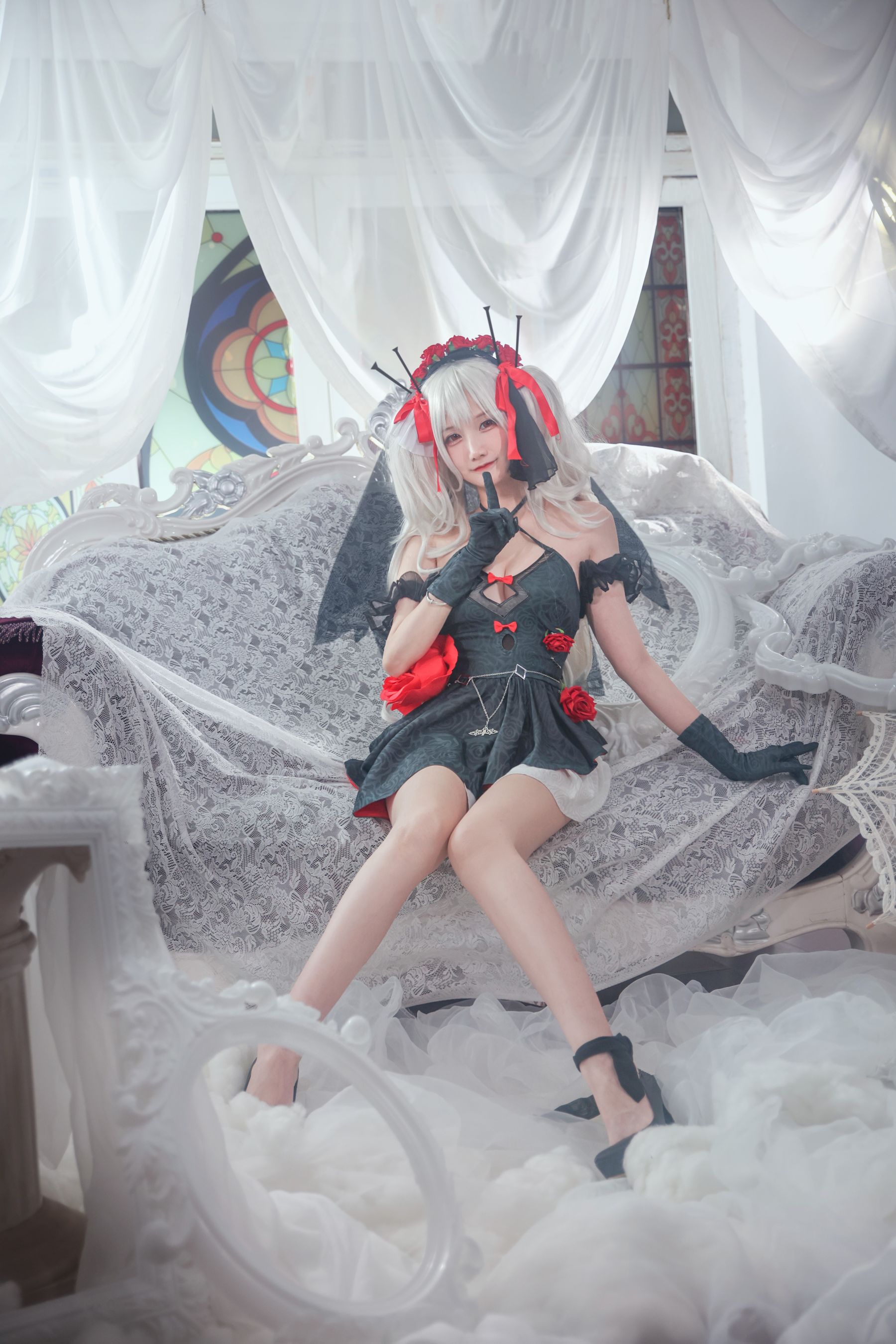 COS妹子仙九Airi – 吸血鬼誓约 [22P] - 秀人网免费无水印在线套图写真