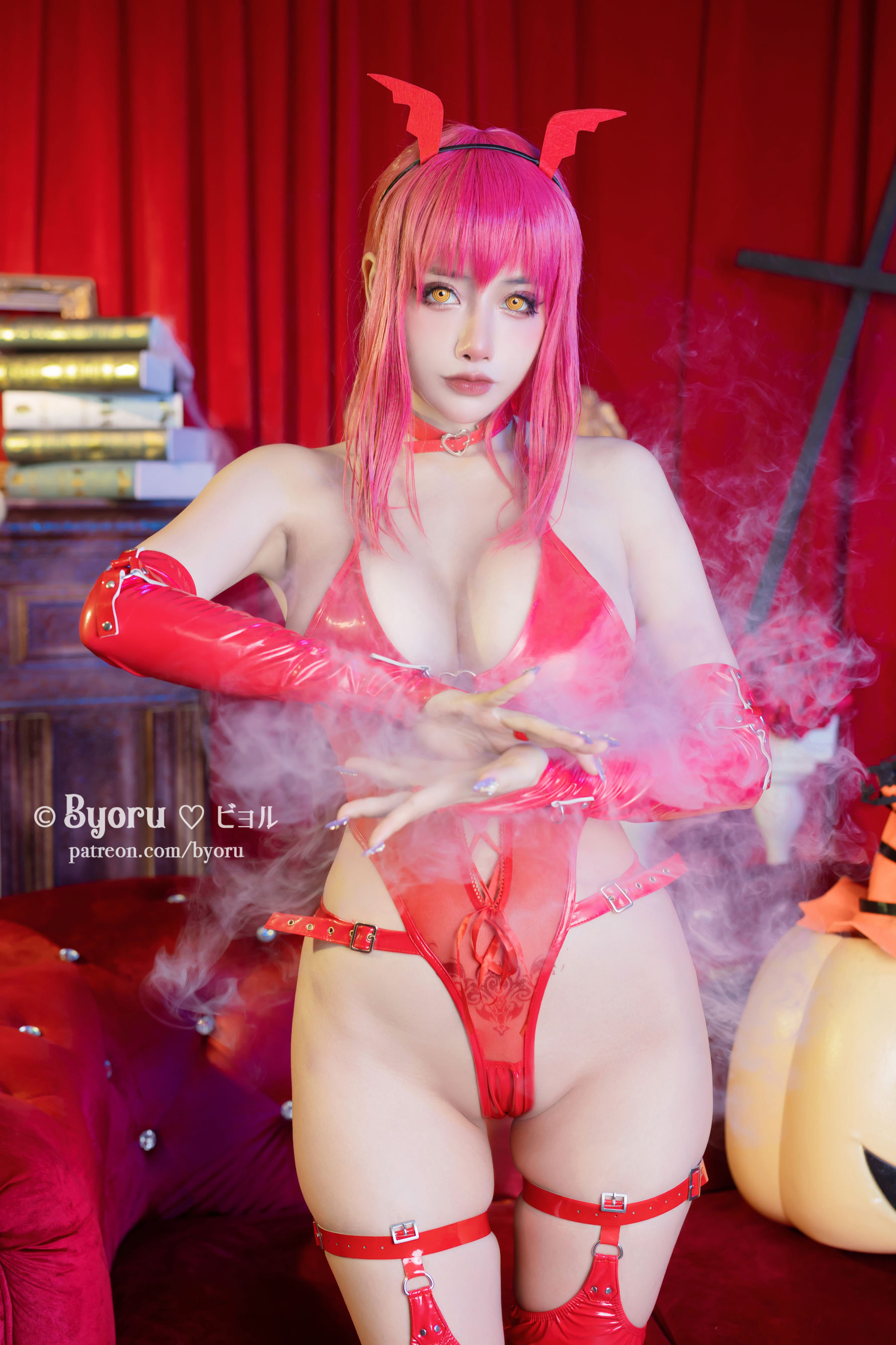 日本性感萝莉Byoru – Makima Succubus [16P] - 秀人网免费无水印在线套图写真