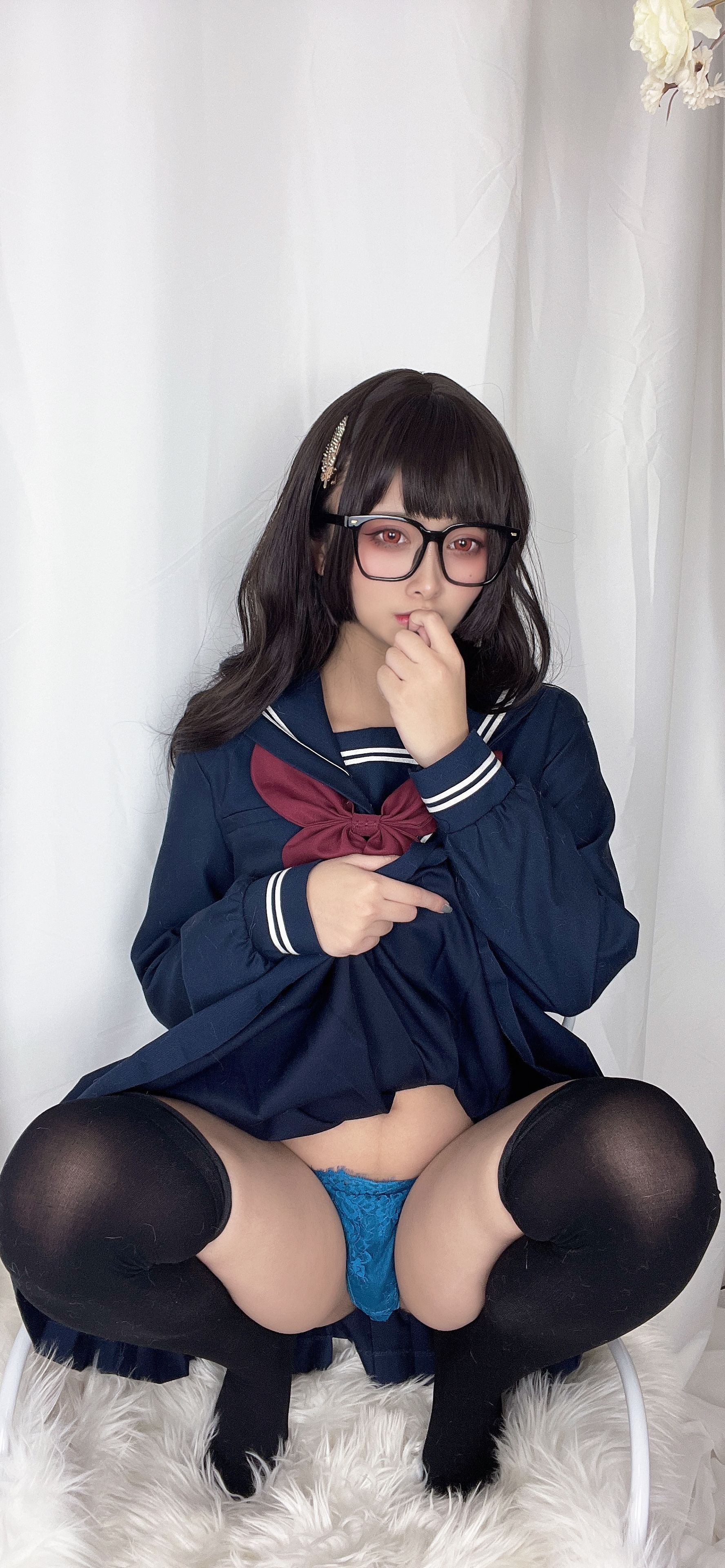 动漫博主洛璃LoLiSAMA – 漫画 [102P] - 秀人网免费无水印在线套图写真