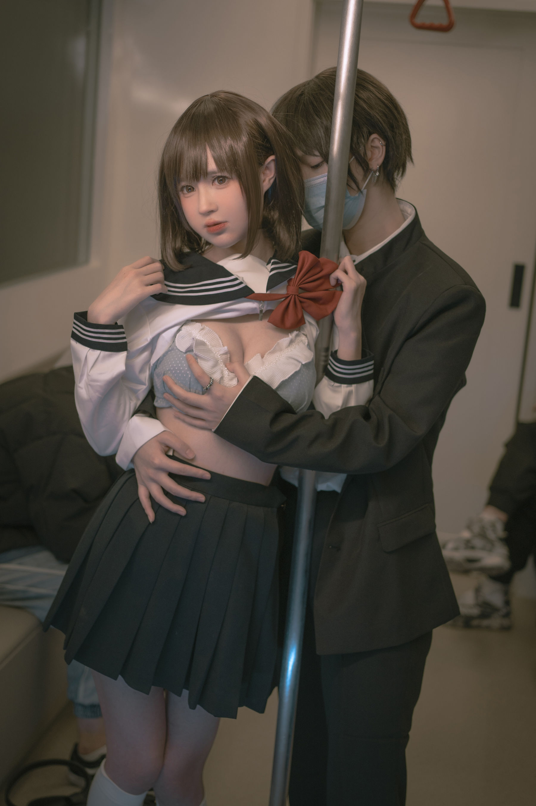 西园寺南歌 – 电车物语 [125P] - 秀人网免费无水印在线套图写真