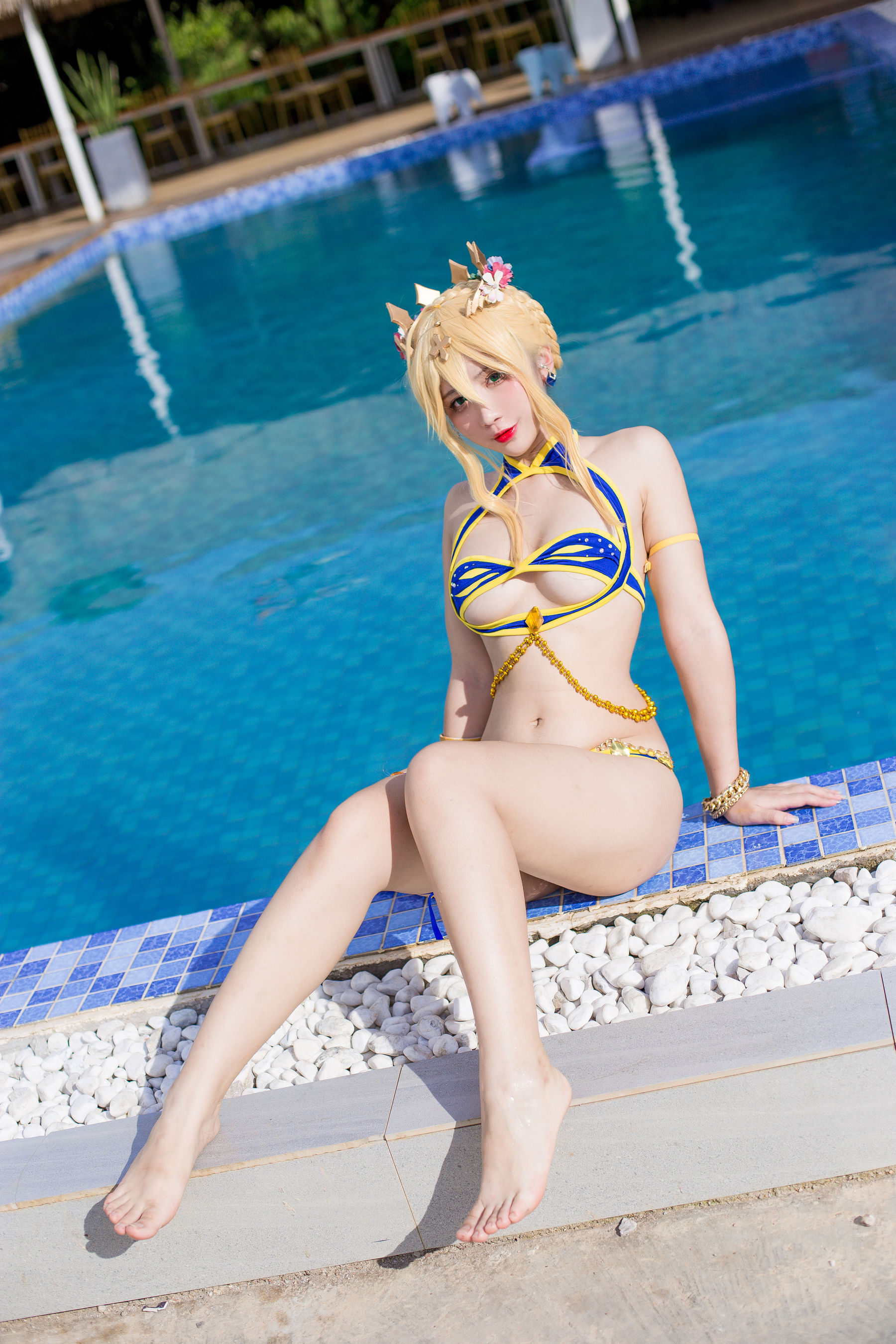 动漫博主九曲Jean – 白枪呆同人泳装 [16P] - 秀人网免费无水印在线套图写真