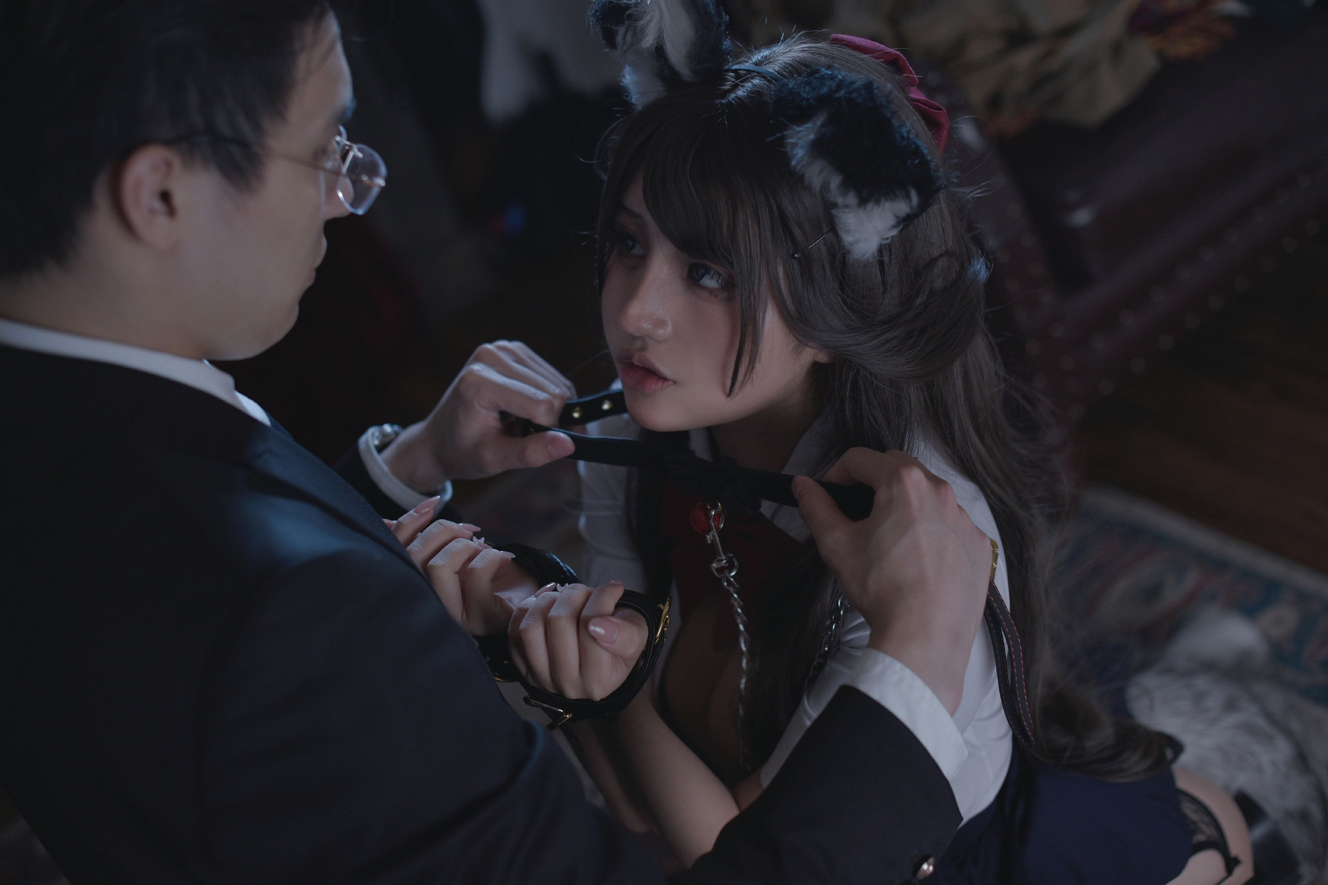 一笑芳香沁(芊川一笑) – 修女2 [36P] - 秀人网免费无水印在线套图写真