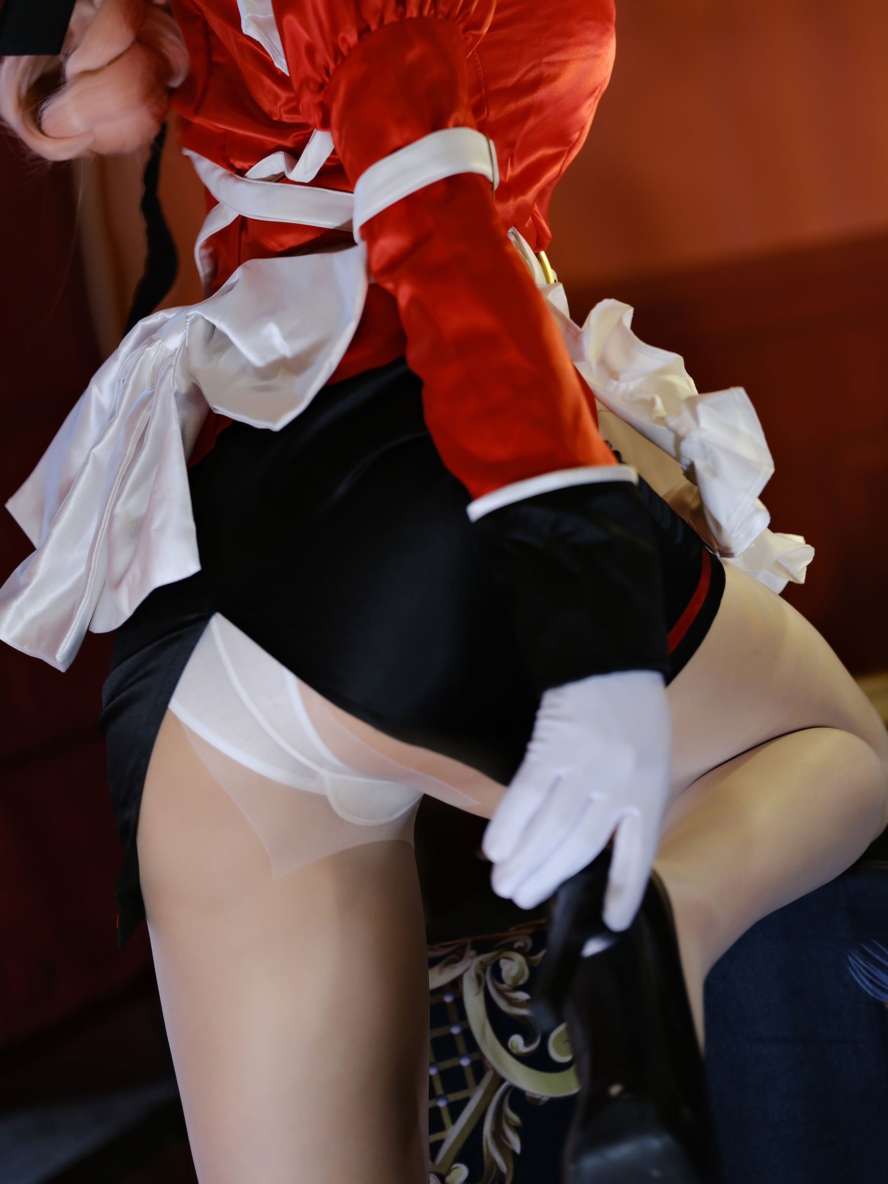 动漫博主小仓千代w – 南丁女仆 [22P] - 秀人网免费无水印在线套图写真