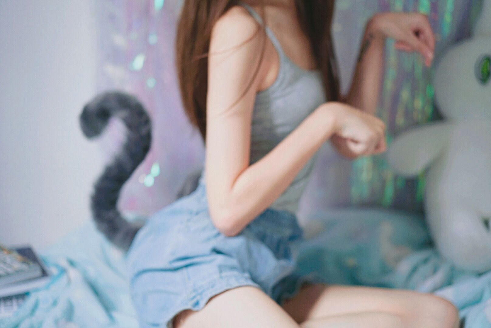 萌妹子眼酱大魔王w – 灰尾猫系 [14P] - 秀人网免费无水印在线套图写真