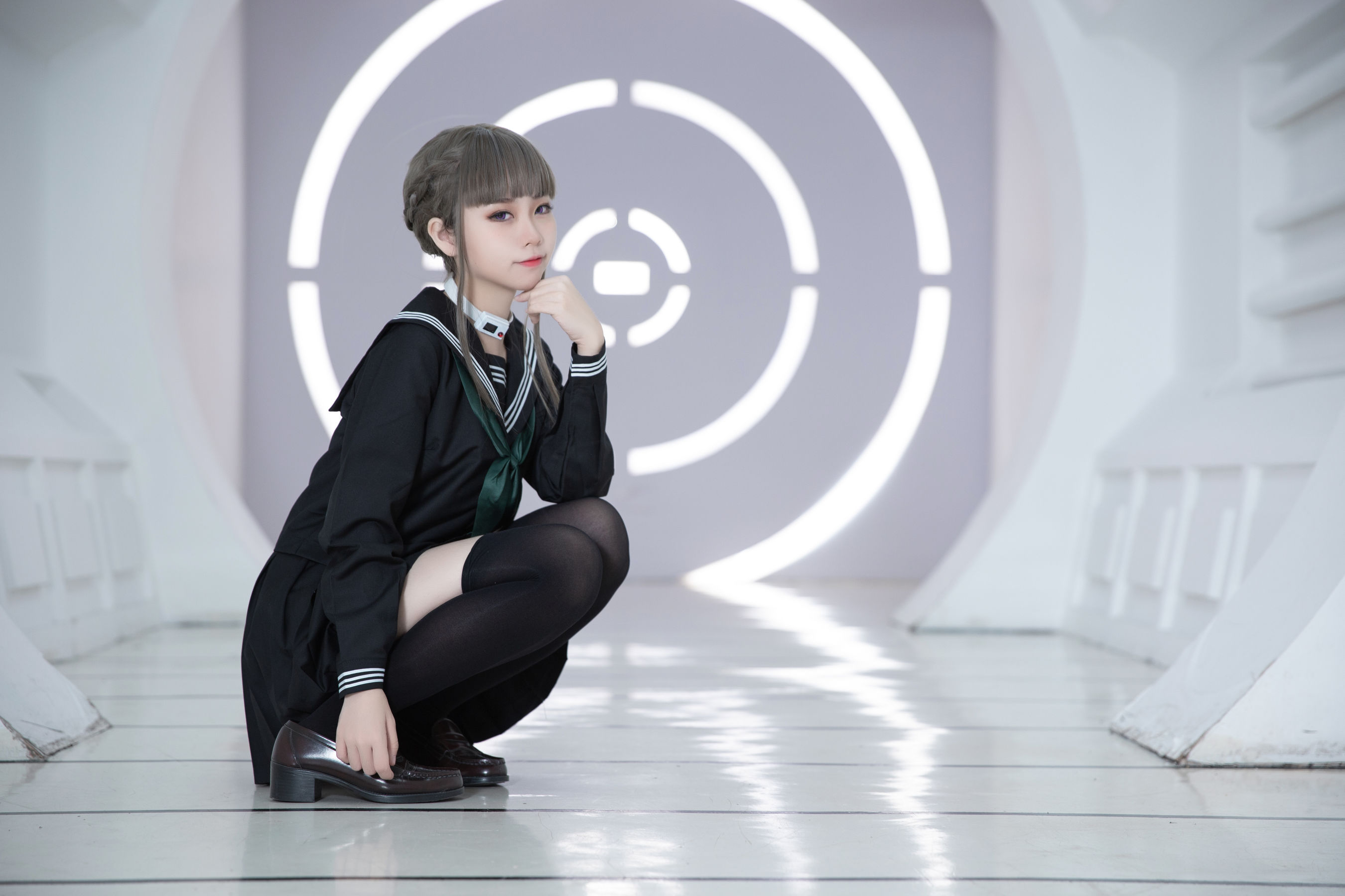 动漫博主G44不会受伤 – 乐园 [26P] - 秀人网免费无水印在线套图写真