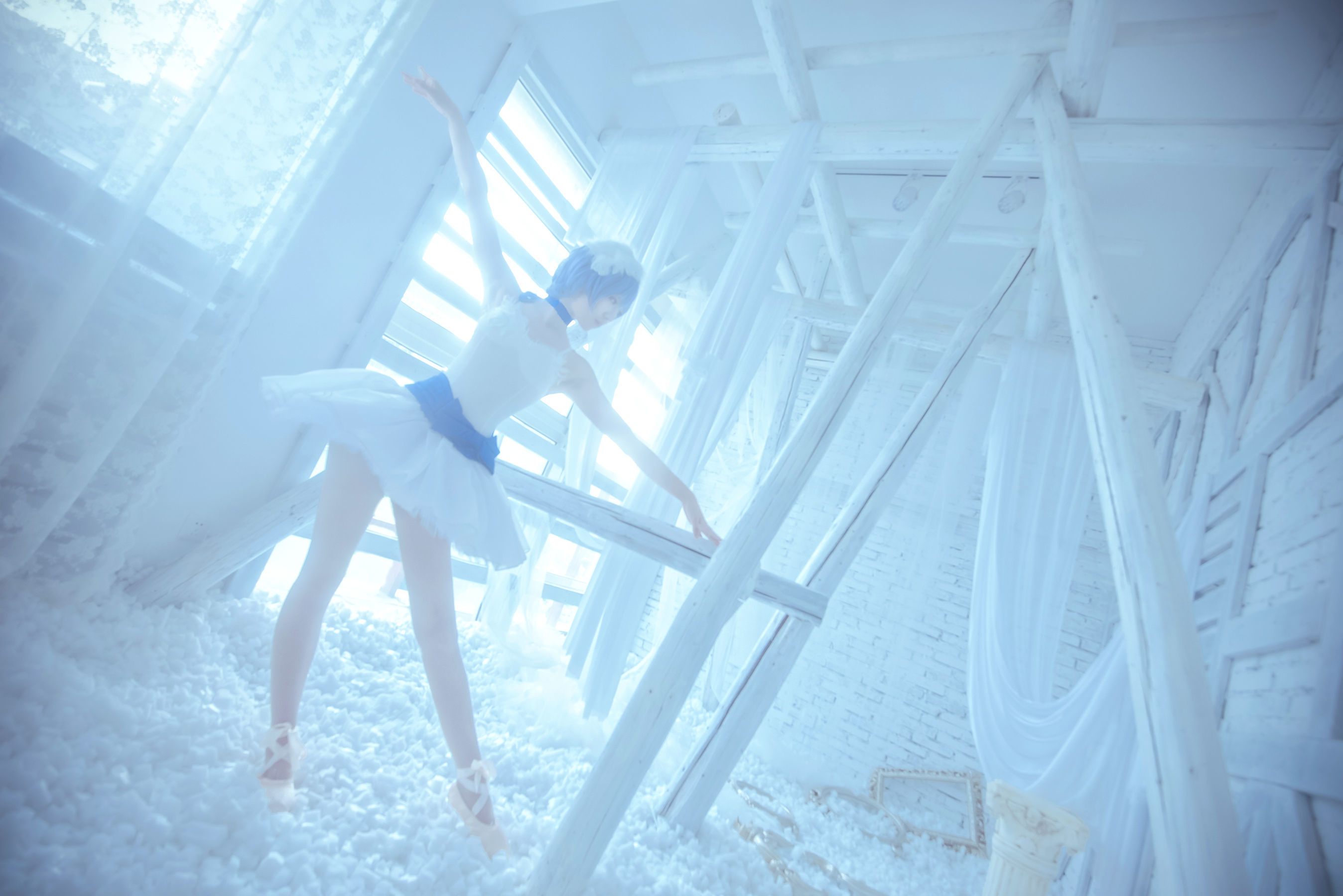 小姐姐弥音音ww 芭蕾 [15P] - 秀人网免费无水印在线套图写真