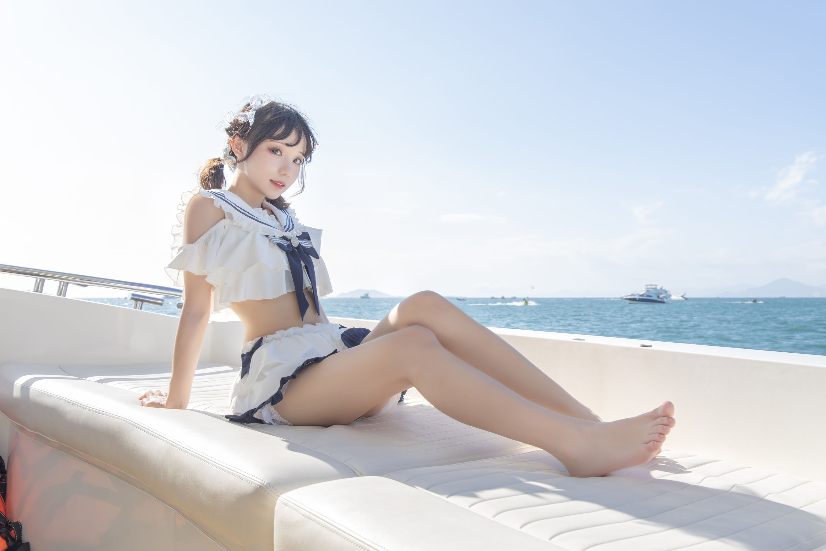 花柒Hana – 三亚熊之海军风泳装 [12P] - 秀人网免费无水印在线套图写真