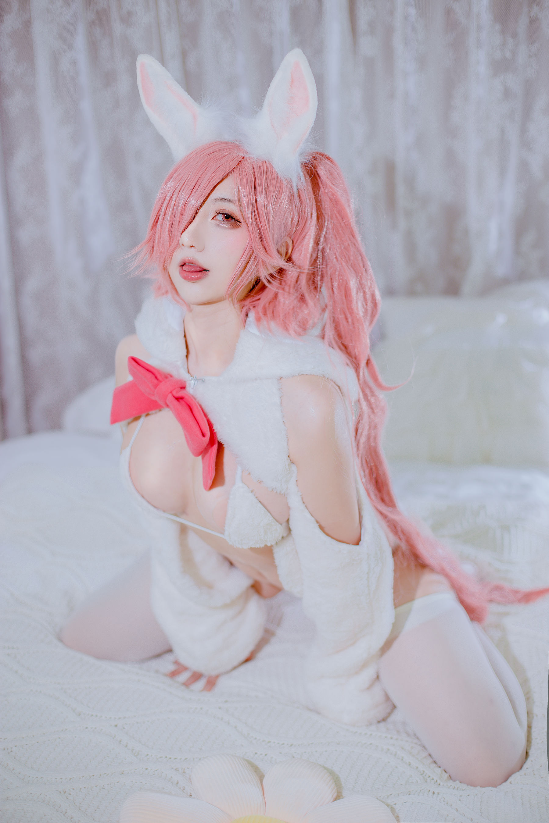 动漫博主九曲Jean – 歪萌社兔兔 [22P] - 秀人网免费无水印在线套图写真