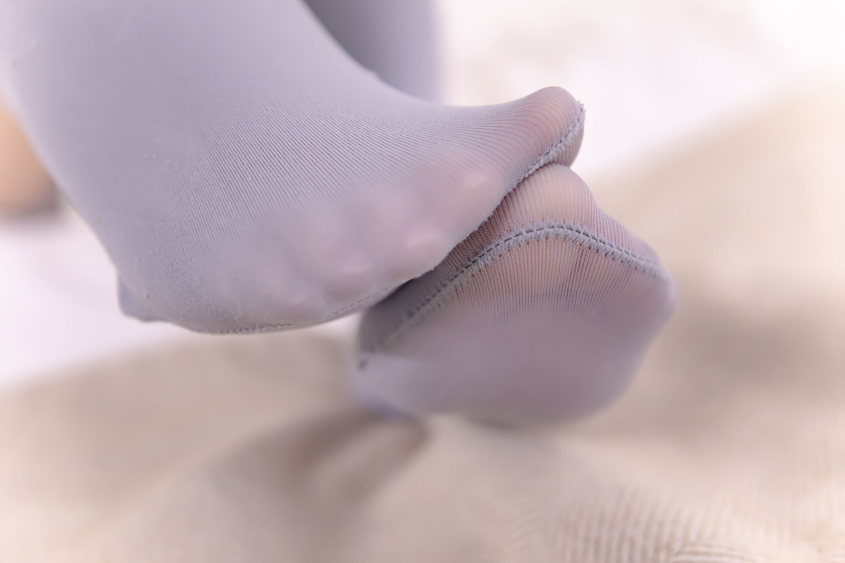 萝莉神楽板真冬 – 草莓胖次 [75P] - 秀人网免费无水印在线套图写真