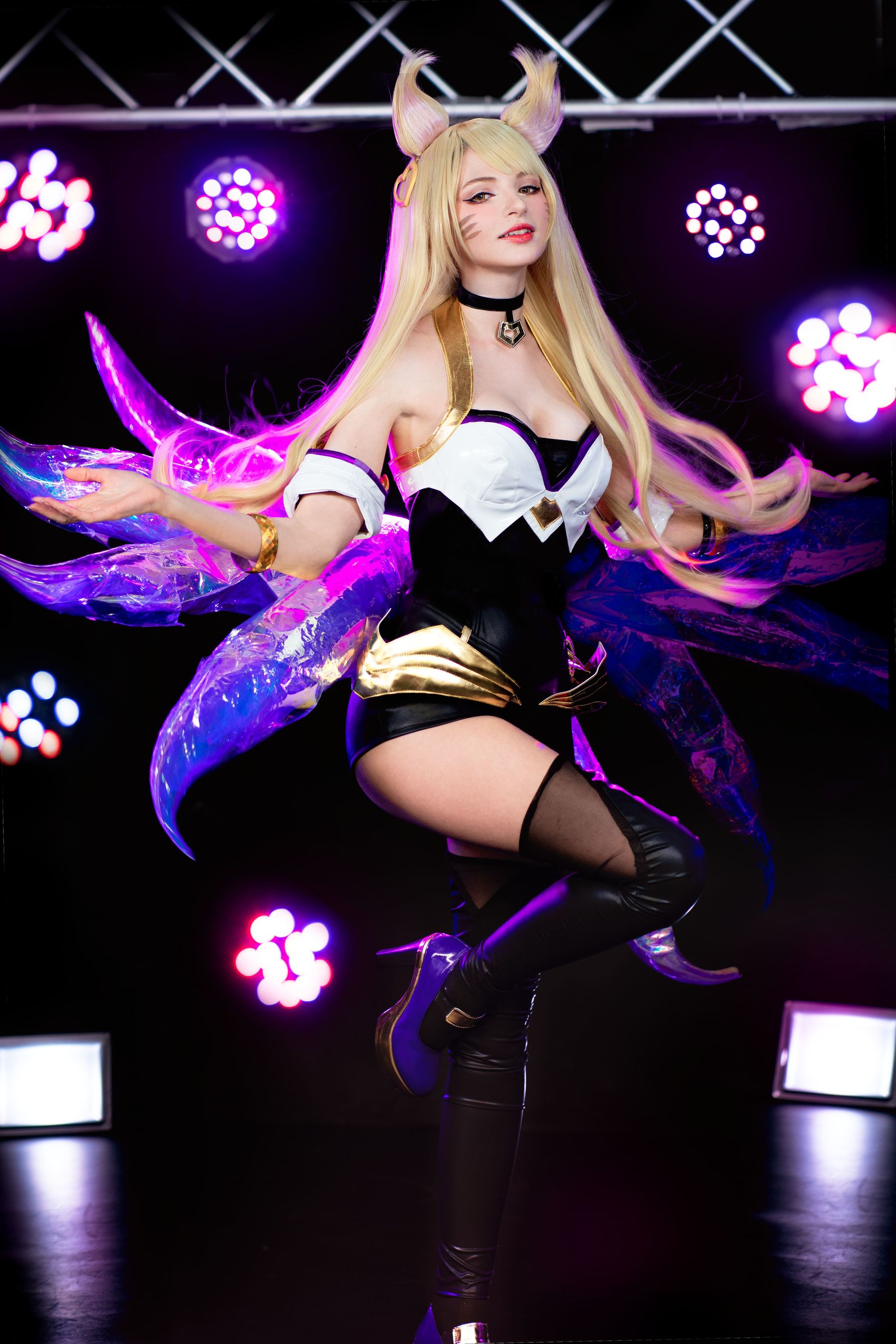 Peach milky – Peachmilky KDA Ahri [League of Legends] [142P] - 秀人网免费无水印在线套图写真