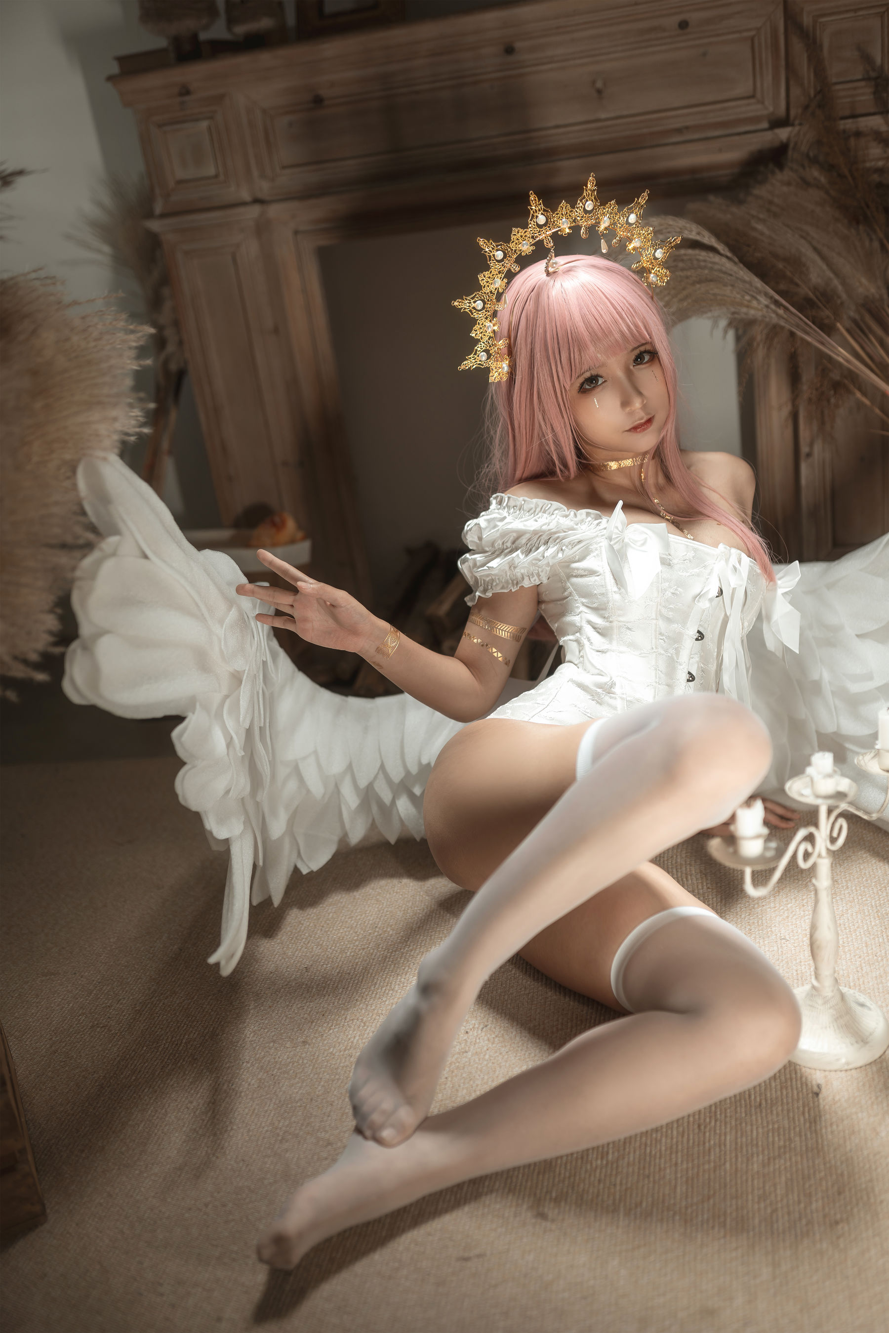 动漫博主蠢沫沫 – 圣天使 [40P] - 秀人网免费无水印在线套图写真