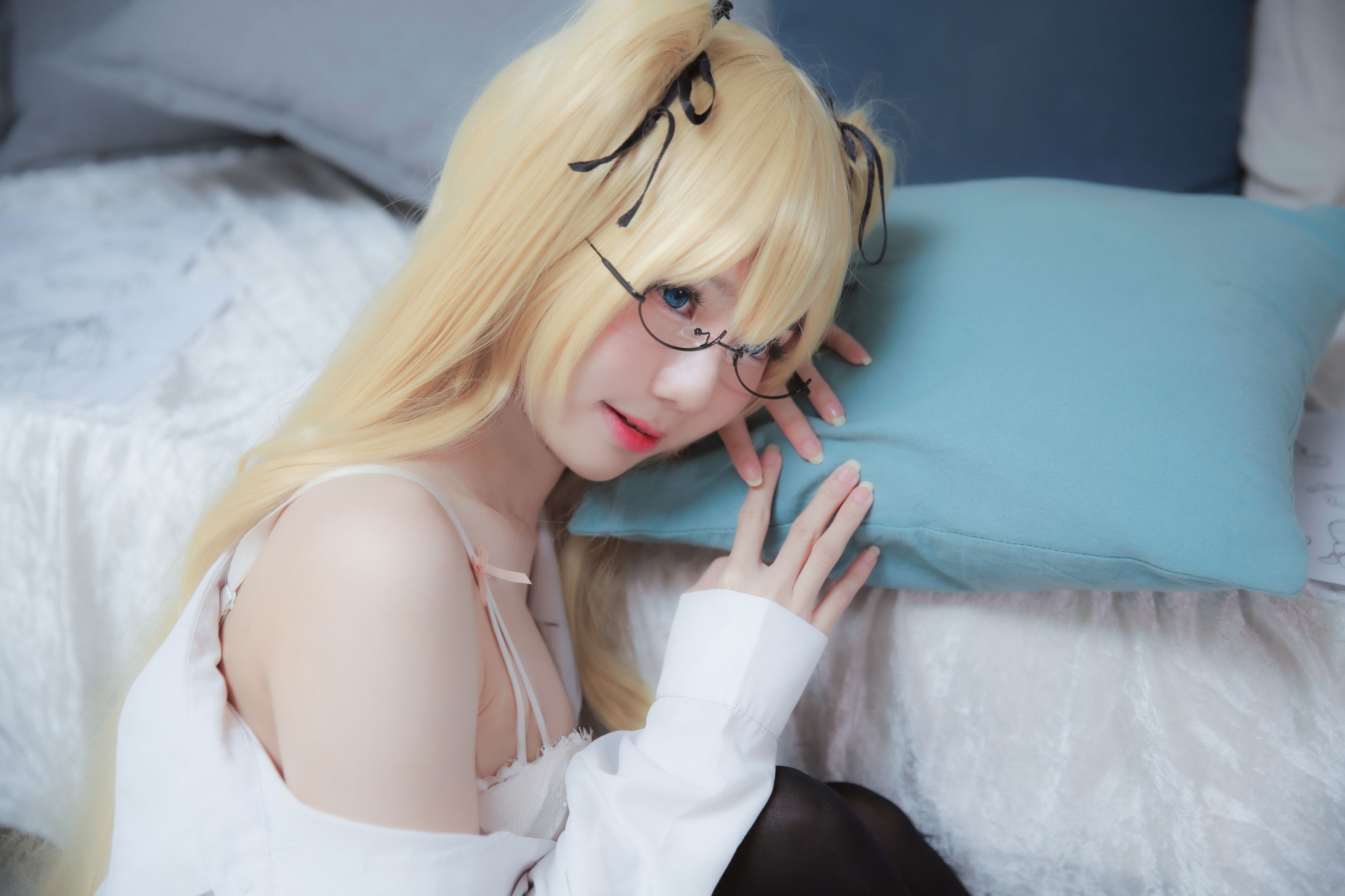 Sally Dorasnow – Eriri School Girl [43P] - 秀人网免费无水印在线套图写真