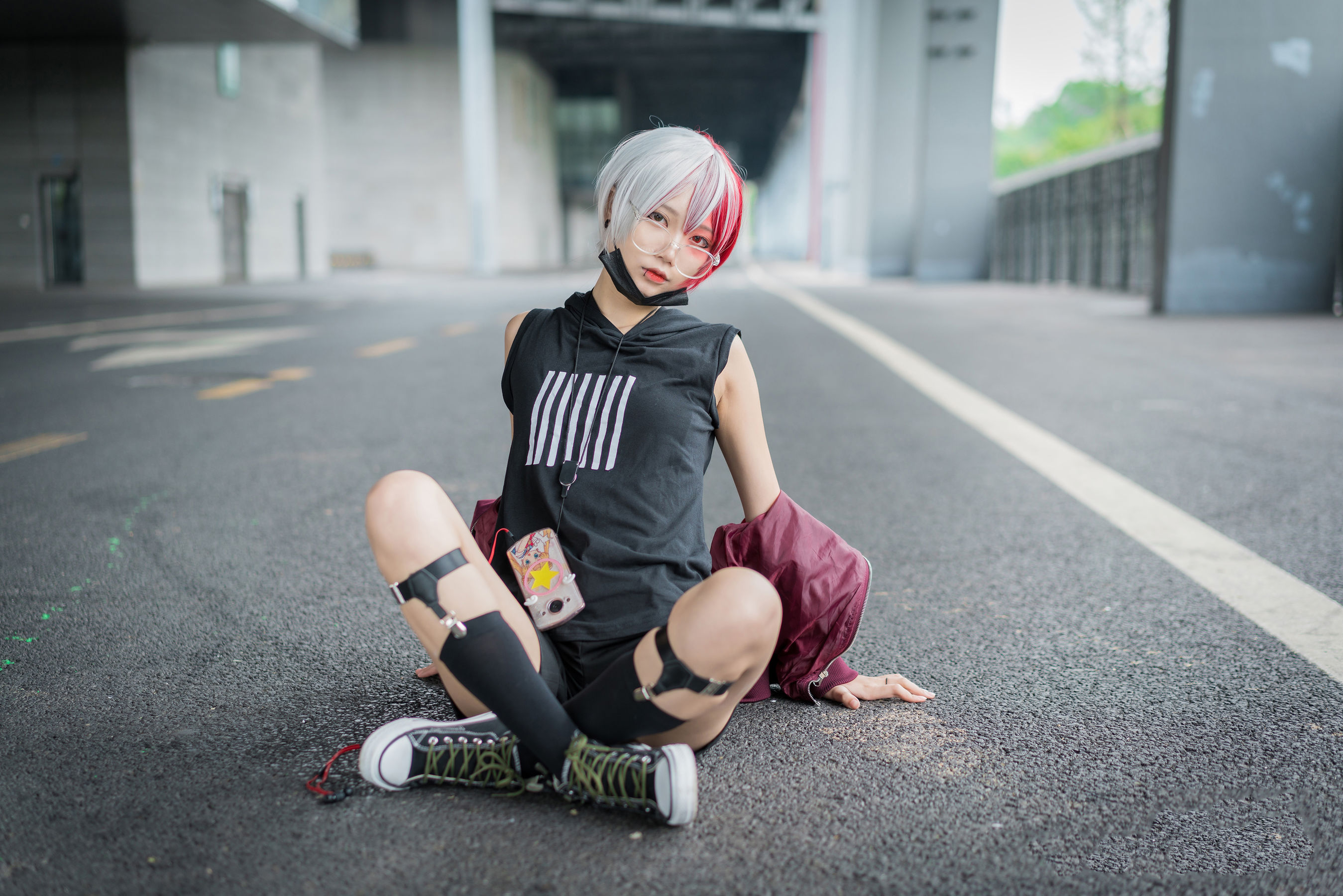 清纯少女五更百鬼 – 场照 [8P] - 秀人网免费无水印在线套图写真