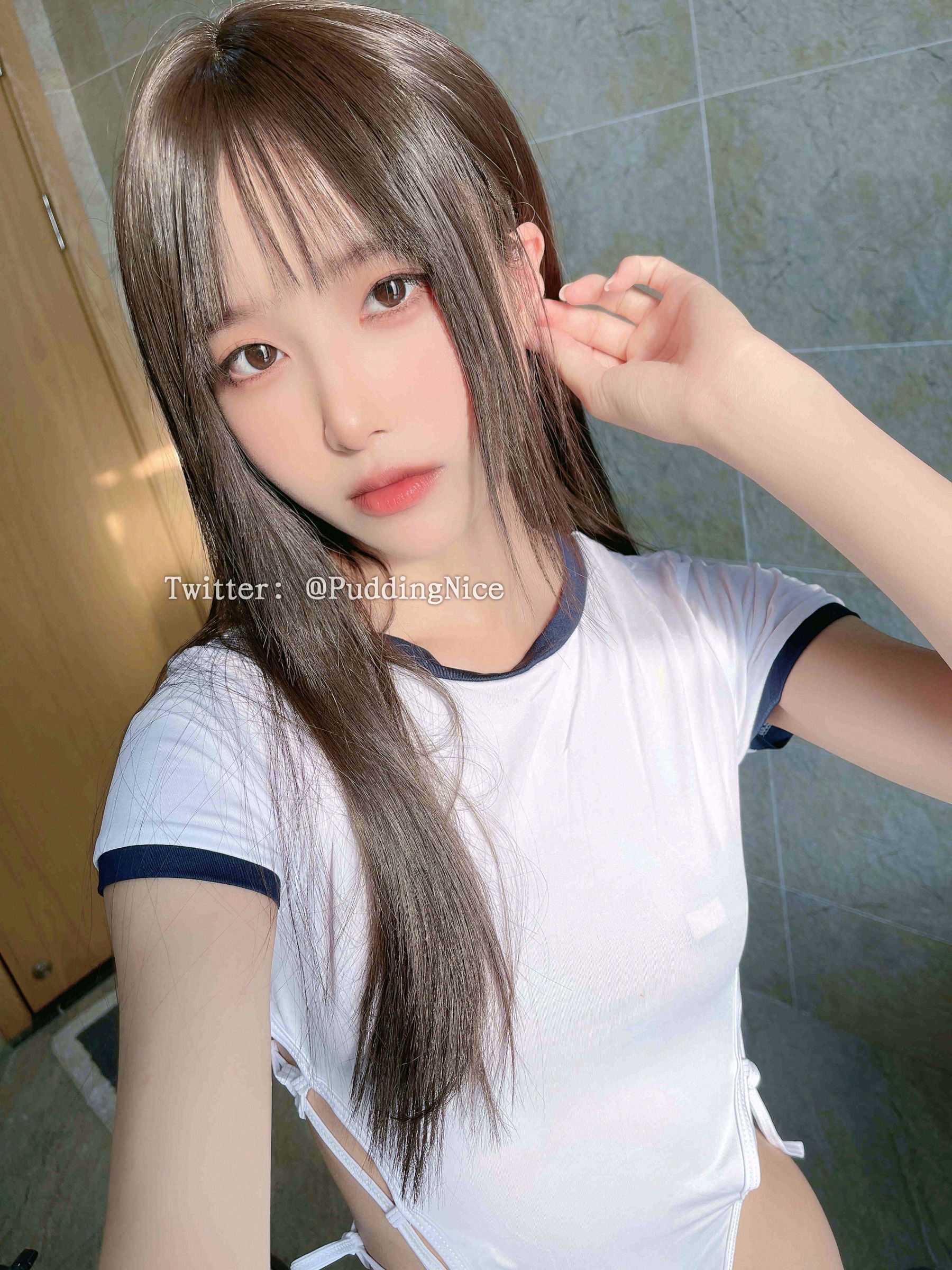 布丁大法 – 湿身 [22P] - 秀人网免费无水印在线套图写真