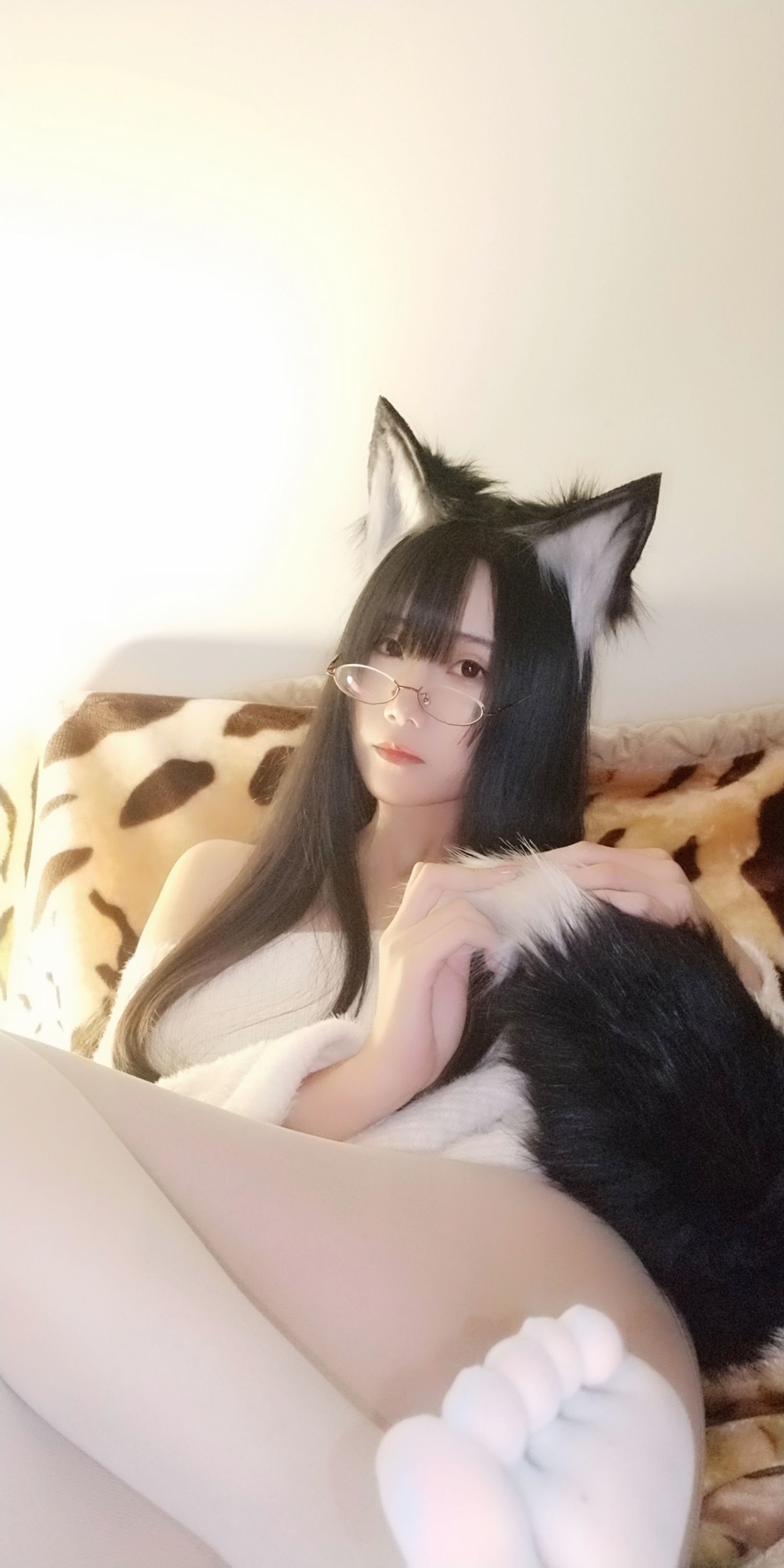 动漫博主曉美媽 拆家二哈 [14P] - 秀人网免费无水印在线套图写真