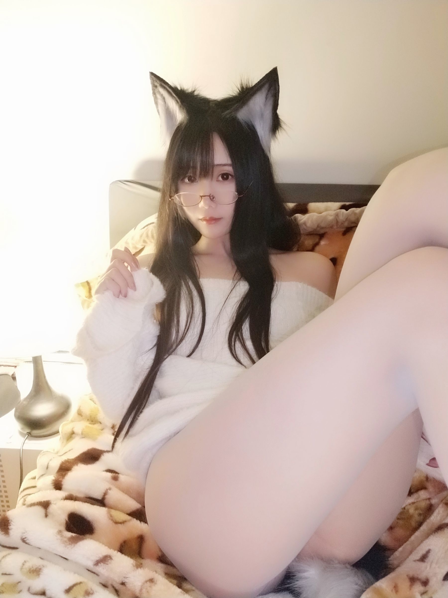 动漫博主曉美媽 拆家二哈 [14P] - 秀人网免费无水印在线套图写真