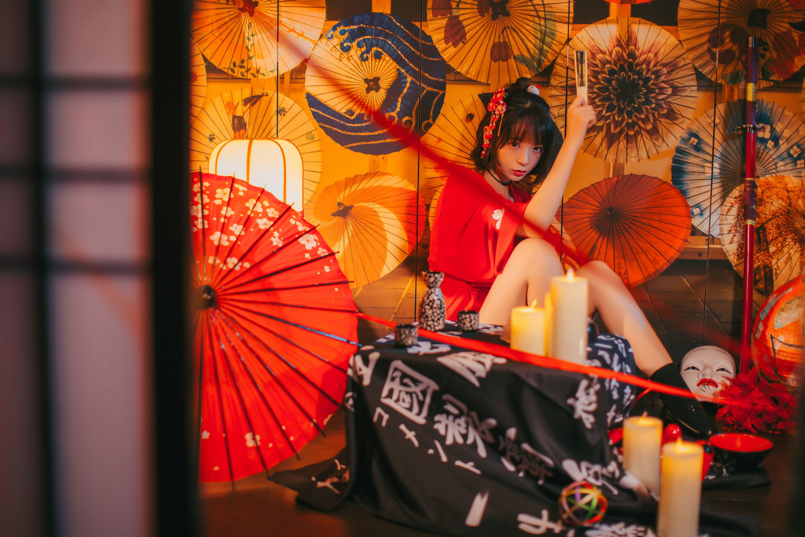 疯猫ss 红色羽衣 [15P] - 秀人网免费无水印在线套图写真