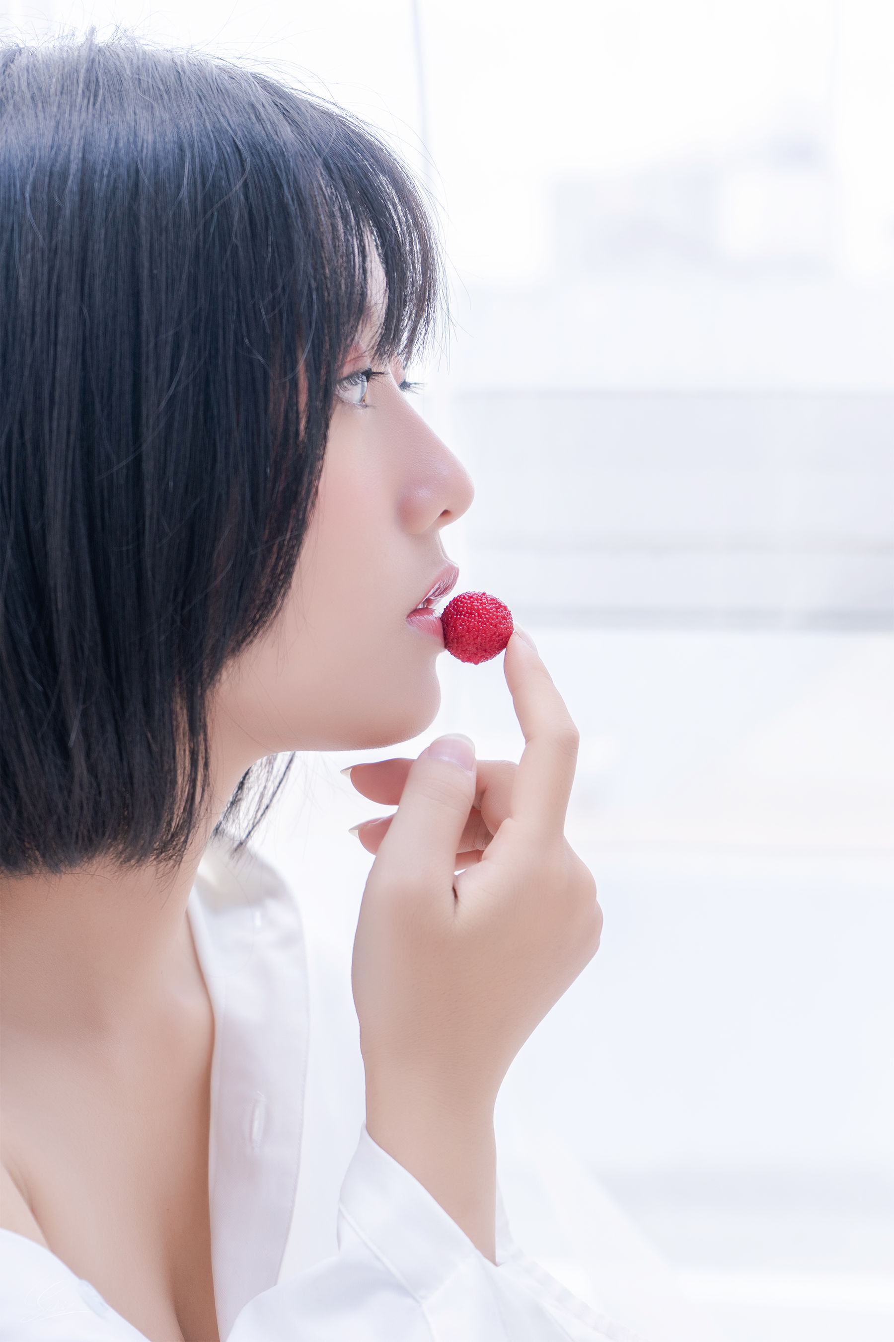 [Messie Huang]写真 – Boyfriend&#039;s shirt [26P] - 秀人网免费无水印在线套图写真