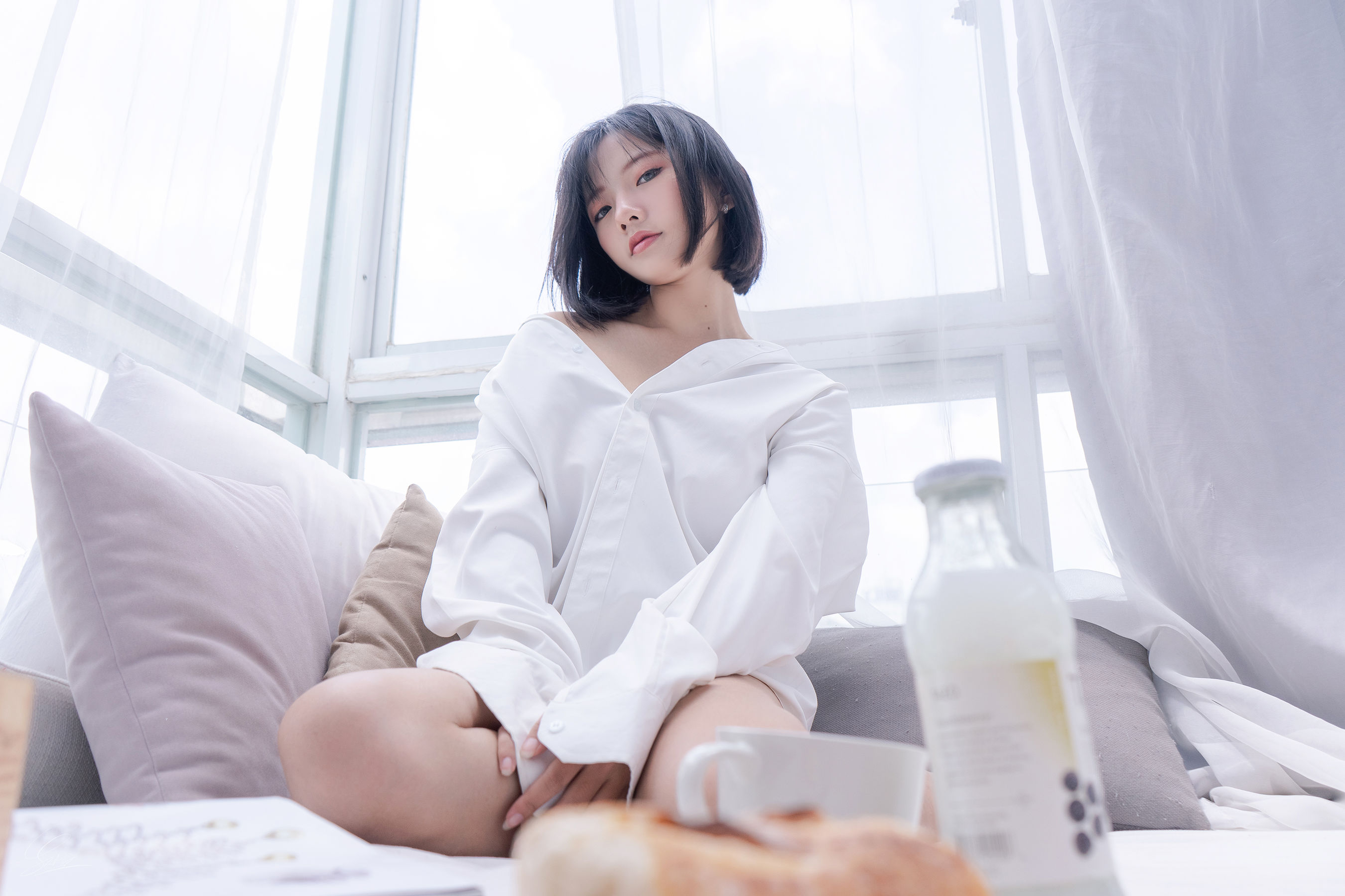 [Messie Huang]写真 – Boyfriend&#039;s shirt [26P] - 秀人网免费无水印在线套图写真