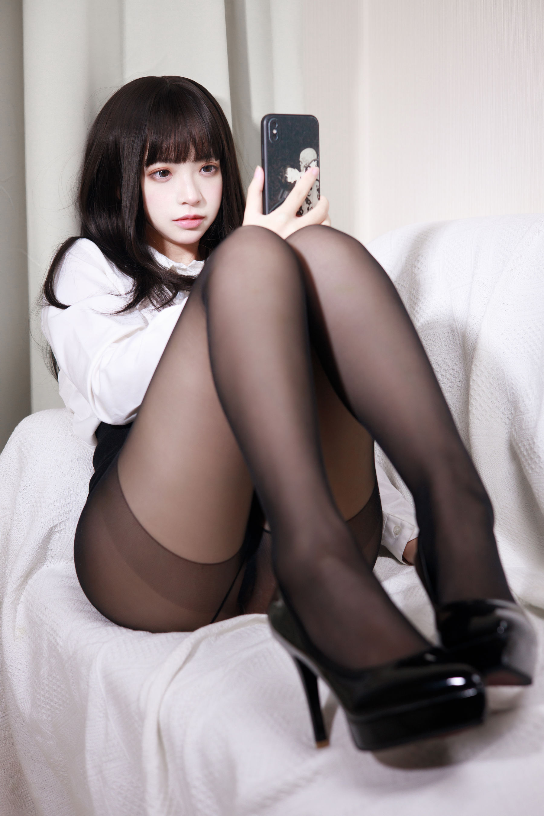 疯猫ss – 2022夏日限定 OL [20P] - 秀人网免费无水印在线套图写真