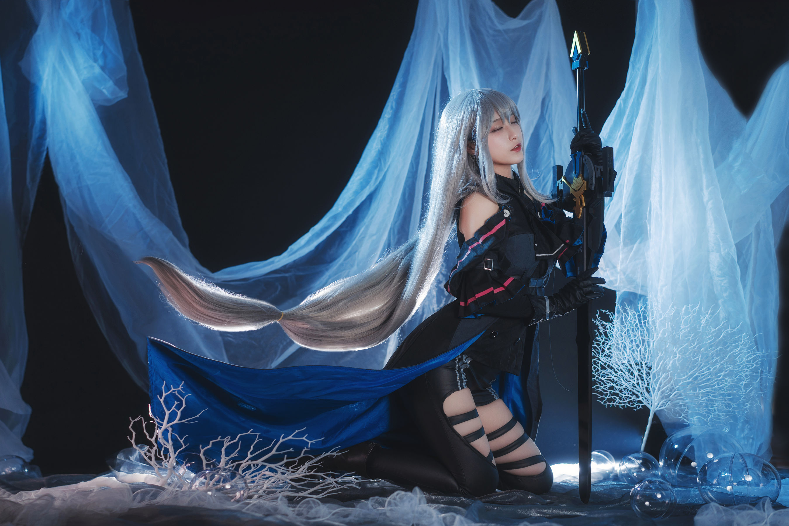 动漫博主铁板烧鬼舞w – 斯卡蒂 [31P] - 秀人网免费无水印在线套图写真