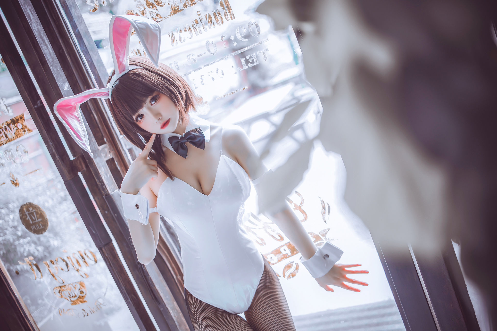 Coser衣衣 – 加藤惠兔女郎 [52P] - 秀人网免费无水印在线套图写真