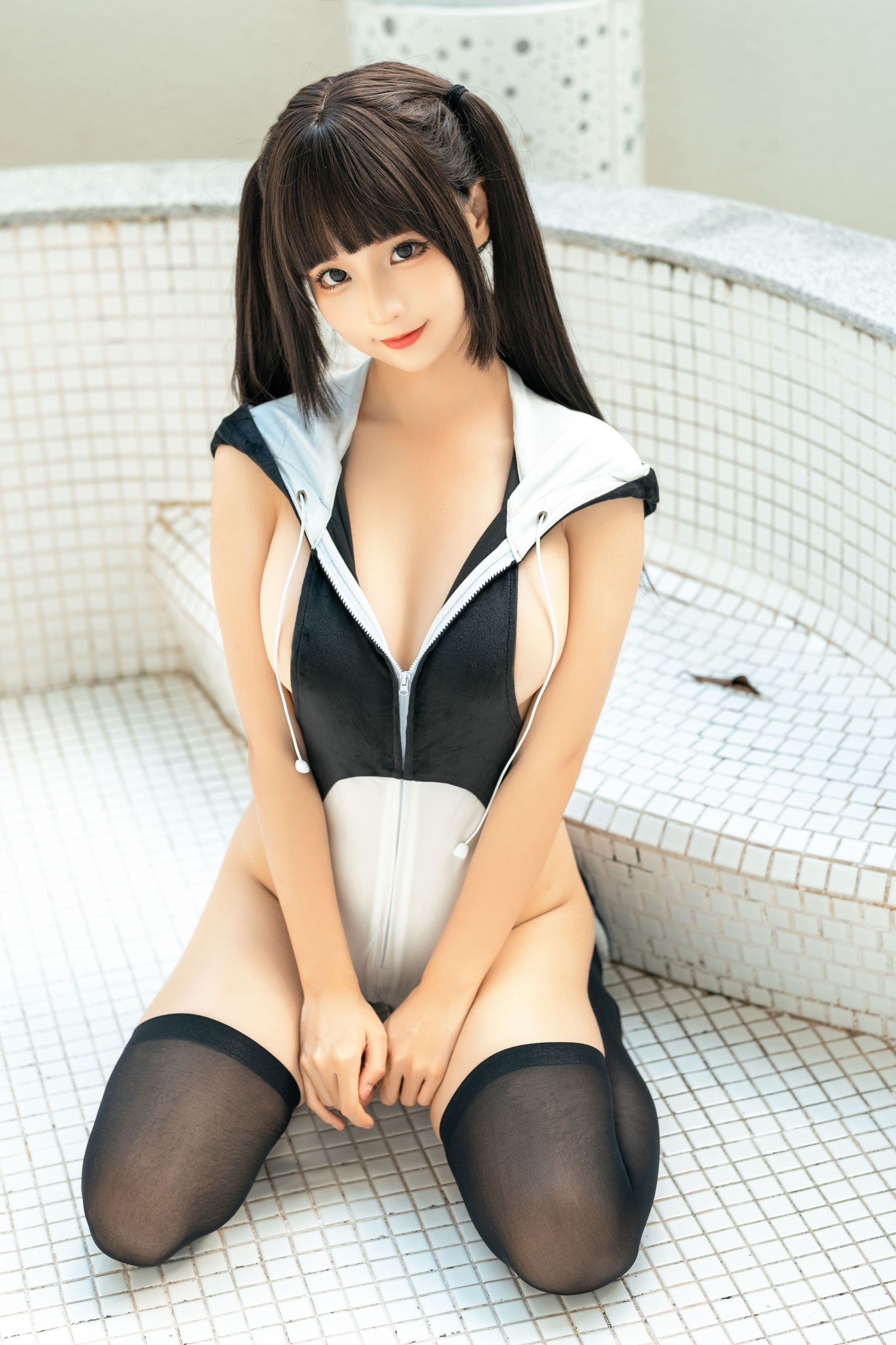 动漫博主蠢沫沫 – 小虎鲸 [10P] - 秀人网免费无水印在线套图写真