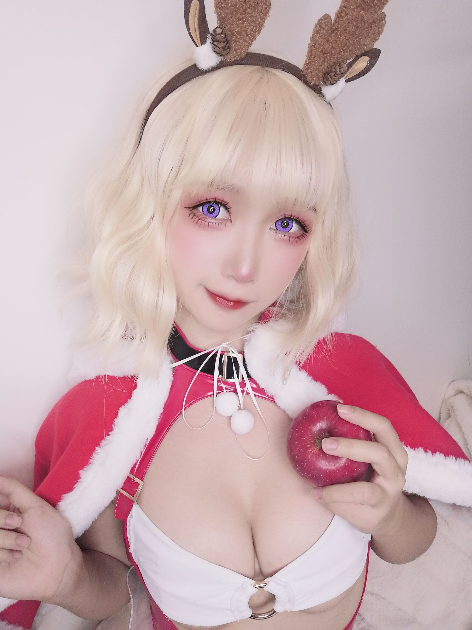 动漫博主樱落酱w – 圣诞自拍 [9P] - 秀人网免费无水印在线套图写真