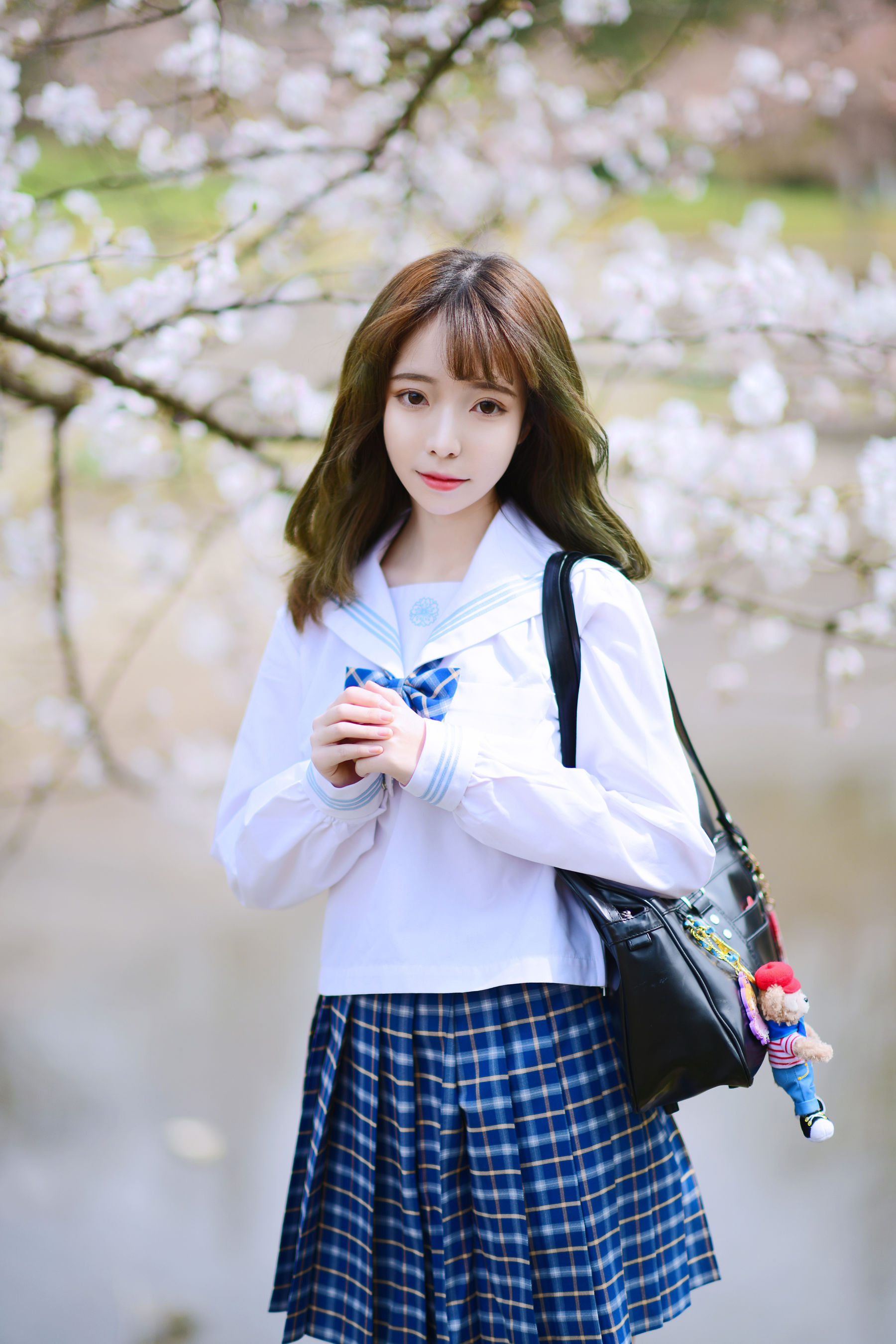 可爱妹子Fushii_海堂 – 樱花树下 [41P] - 秀人网免费无水印在线套图写真