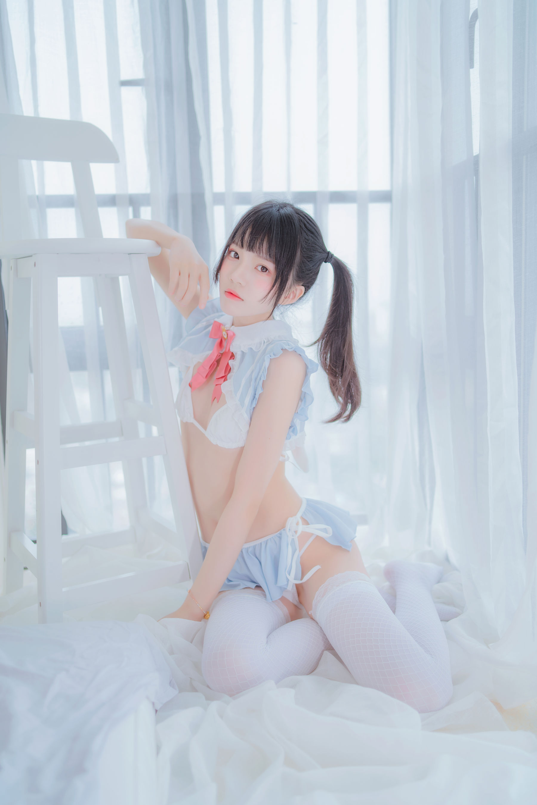 [萝莉COS] 桜桃喵 – 爱丽丝的兔子 [44P] - 秀人网免费无水印在线套图写真