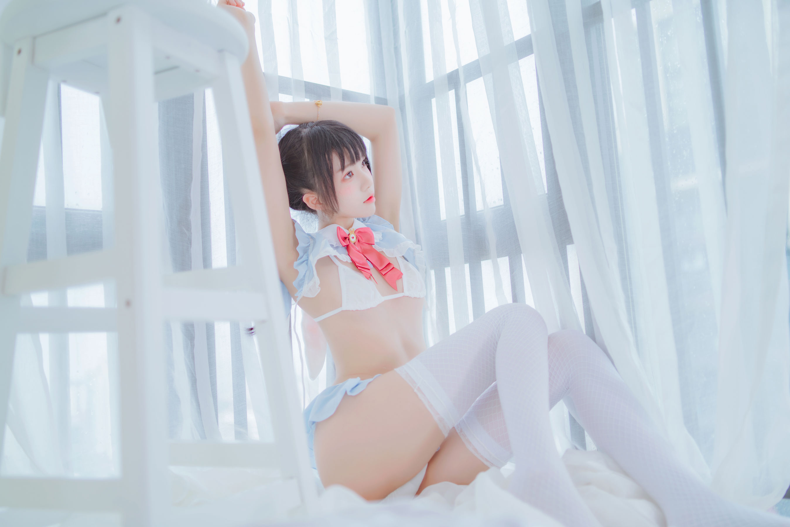 [萝莉COS] 桜桃喵 – 爱丽丝的兔子 [44P] - 秀人网免费无水印在线套图写真