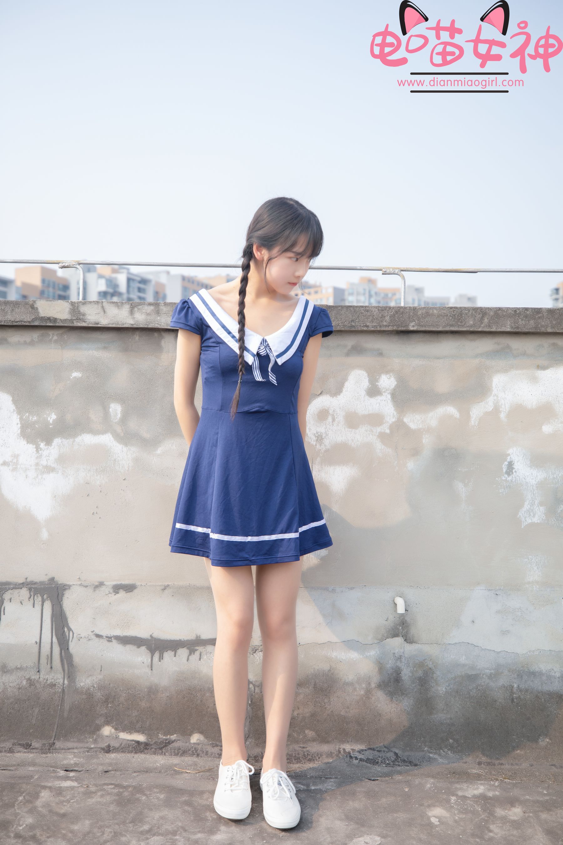 电喵女神 – 灵唯 制服 [33P] - 秀人网免费无水印在线套图写真