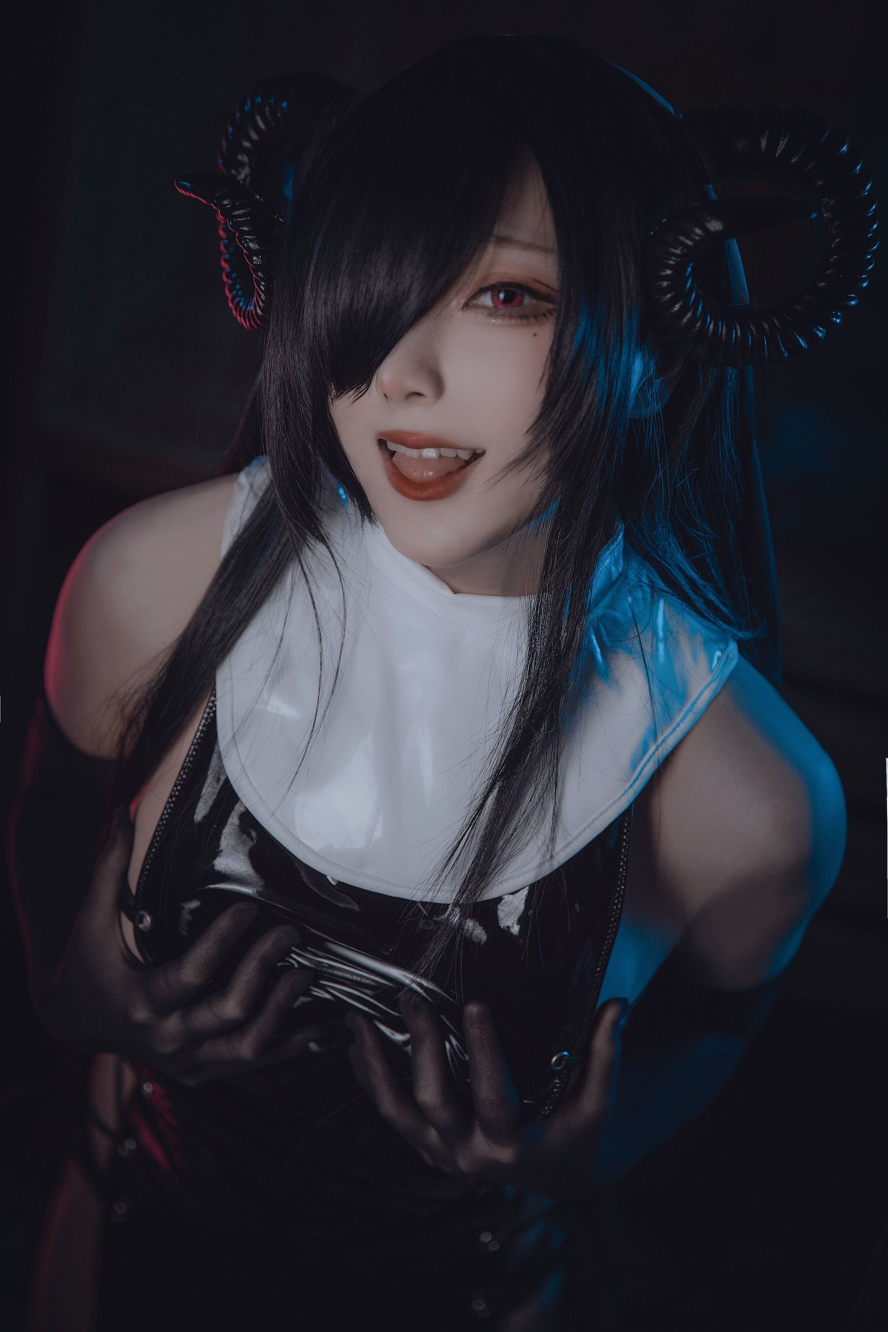 [Cosplay写真] 起司块wii – 魅魔修女 [35P] - 秀人网免费无水印在线套图写真