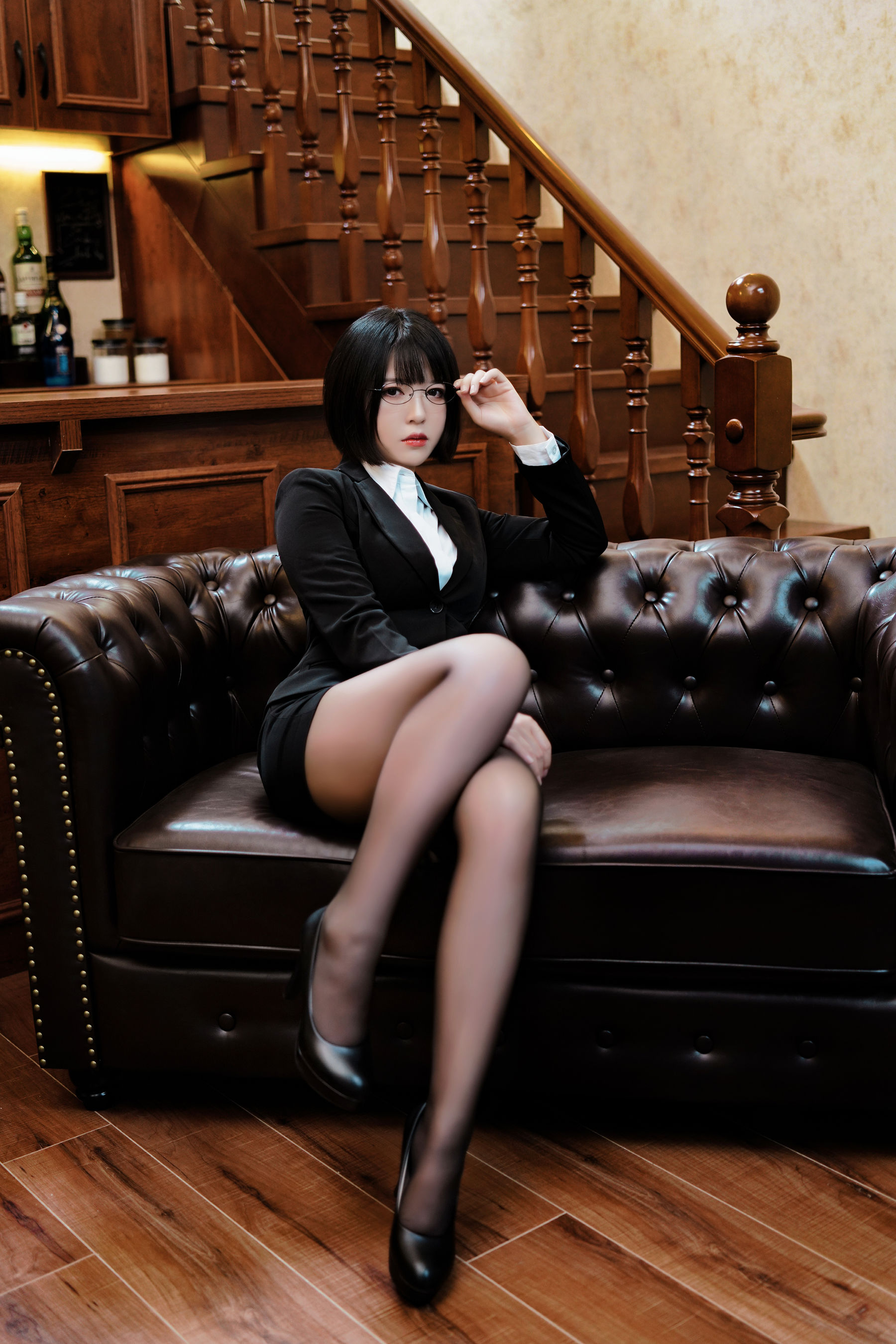 半半子 – OL様 [37P] - 秀人网免费无水印在线套图写真