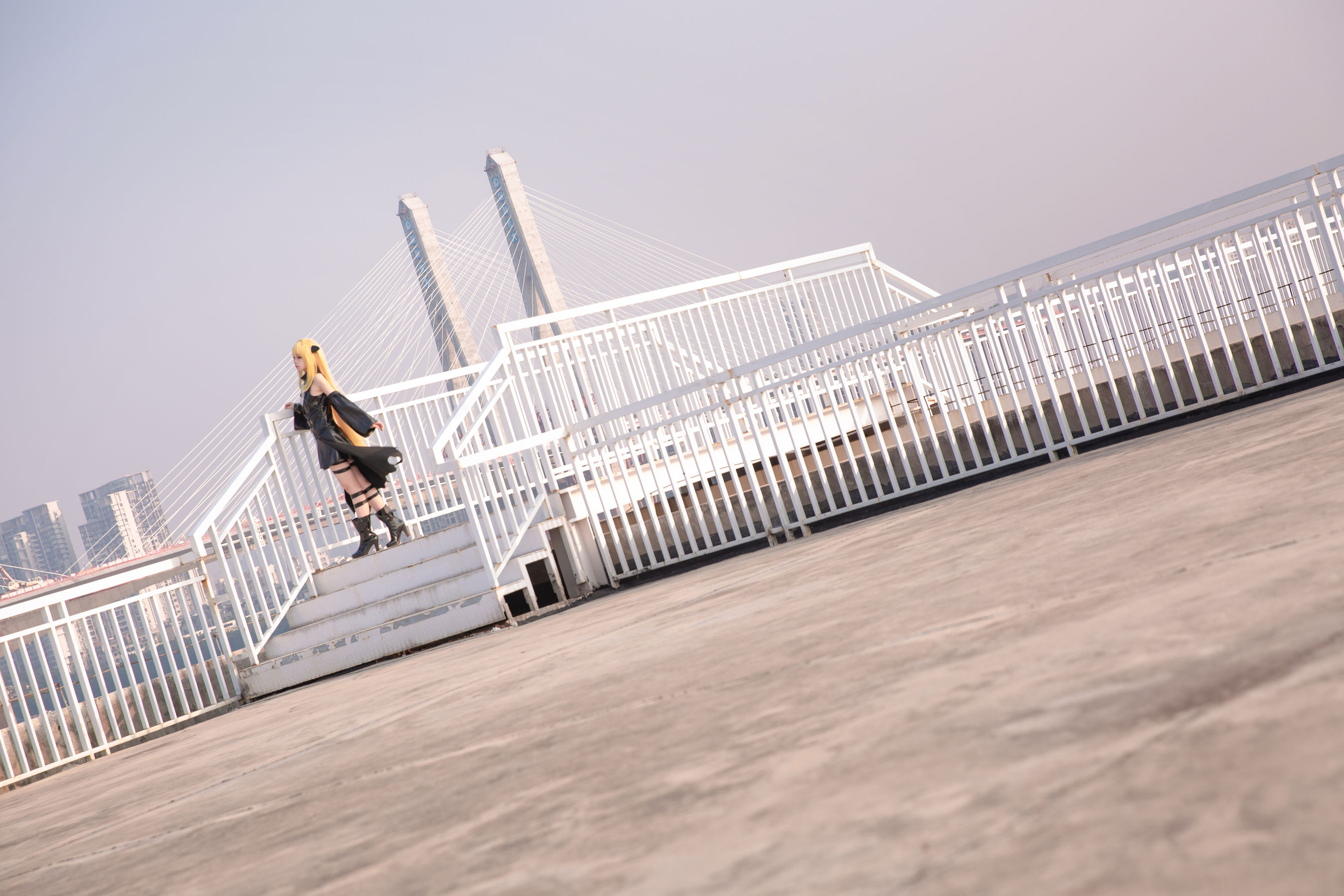 动漫博主G44不会受伤 – 小暗常服 [19P] - 秀人网免费无水印在线套图写真