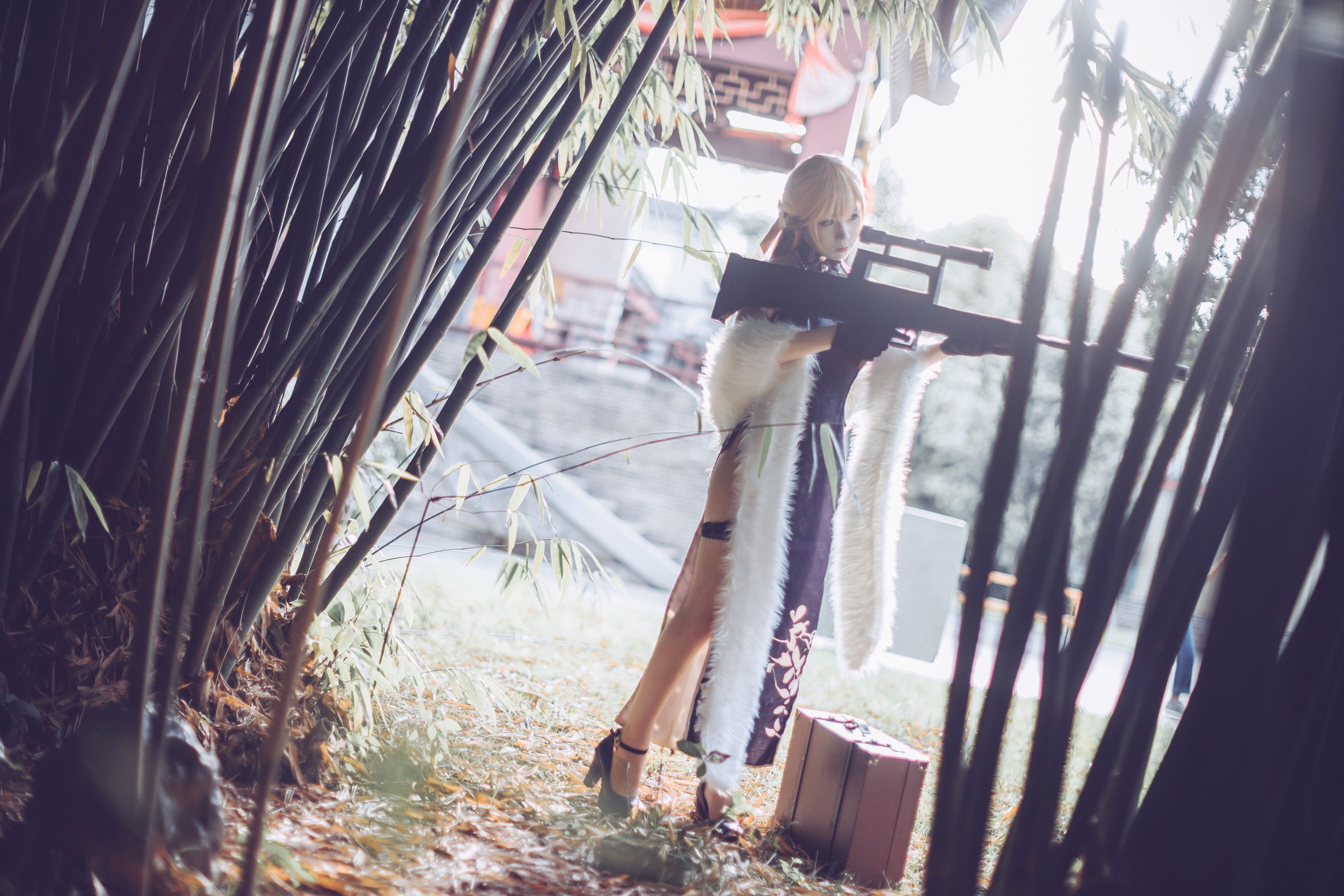 Coser衣衣 – 少女前线 紫雨心 [14P] - 秀人网免费无水印在线套图写真